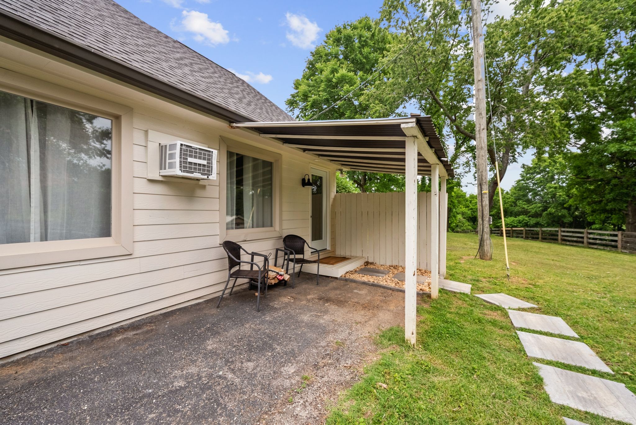 6476 Lickton Pike, Goodlettsville, TN 37072