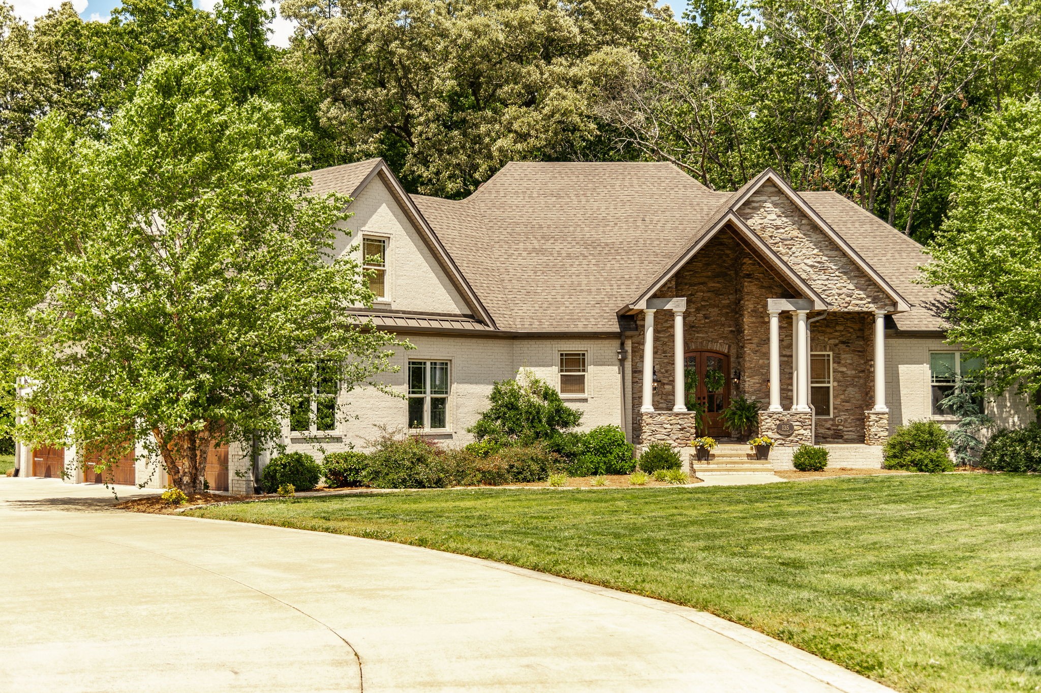 135 Bloomsbury Dr, Portland, TN 37148
