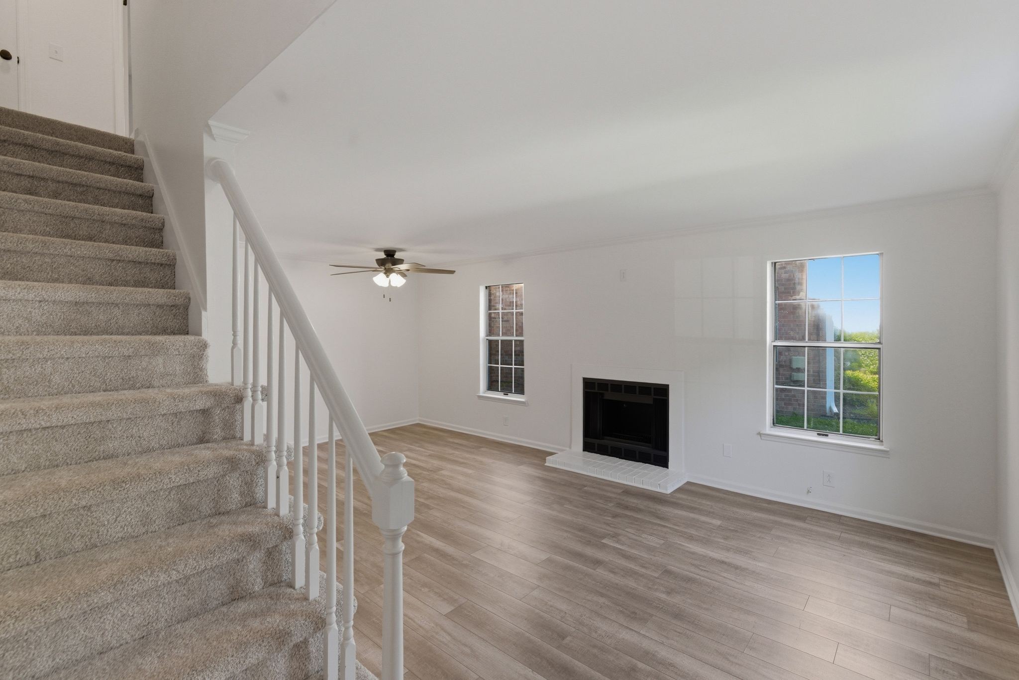 286 Donna Dr #D, Hendersonville, TN 37075