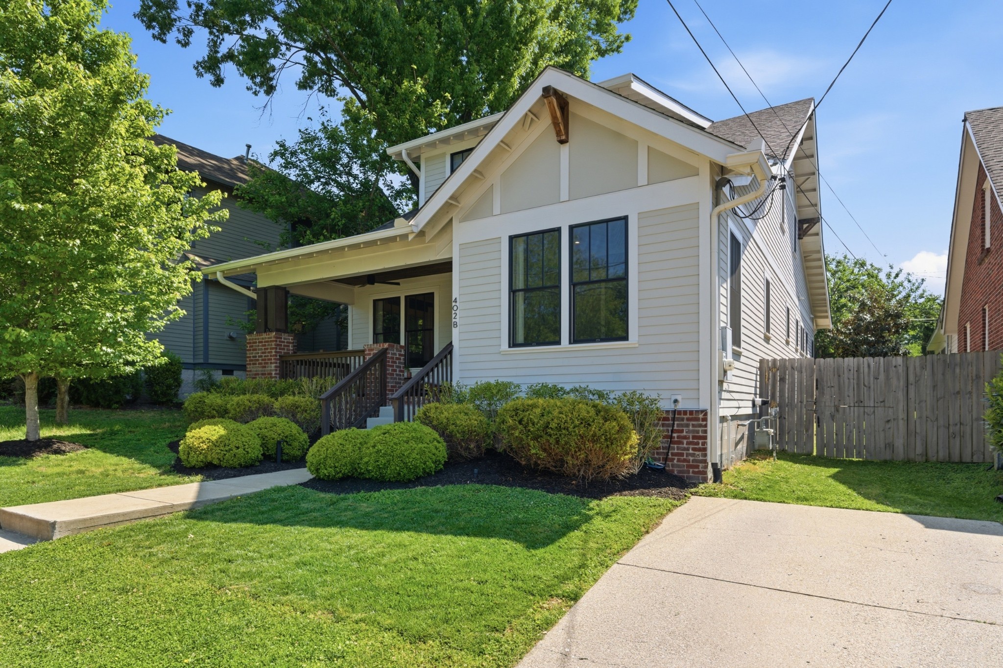 402B 17th St N, Nashville, TN 37206