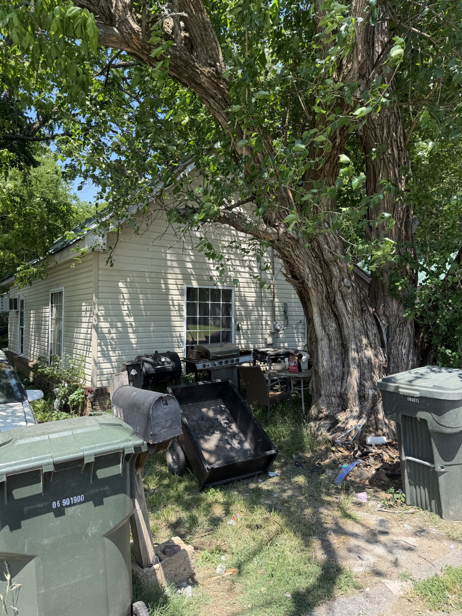 304 20th Ave E, Springfield, TN 37172