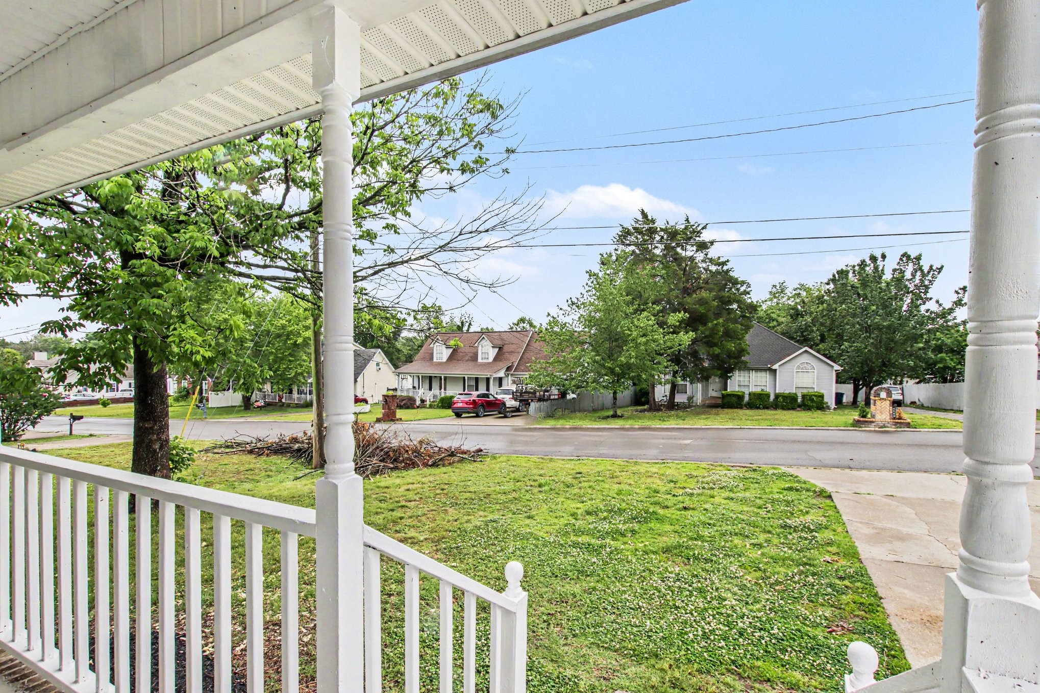 203 Blue Lake Ln, La Vergne, TN 37086