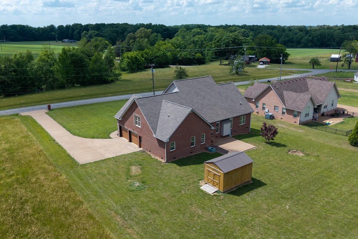 113 Brandy Hollow Rd, Portland, TN 37148