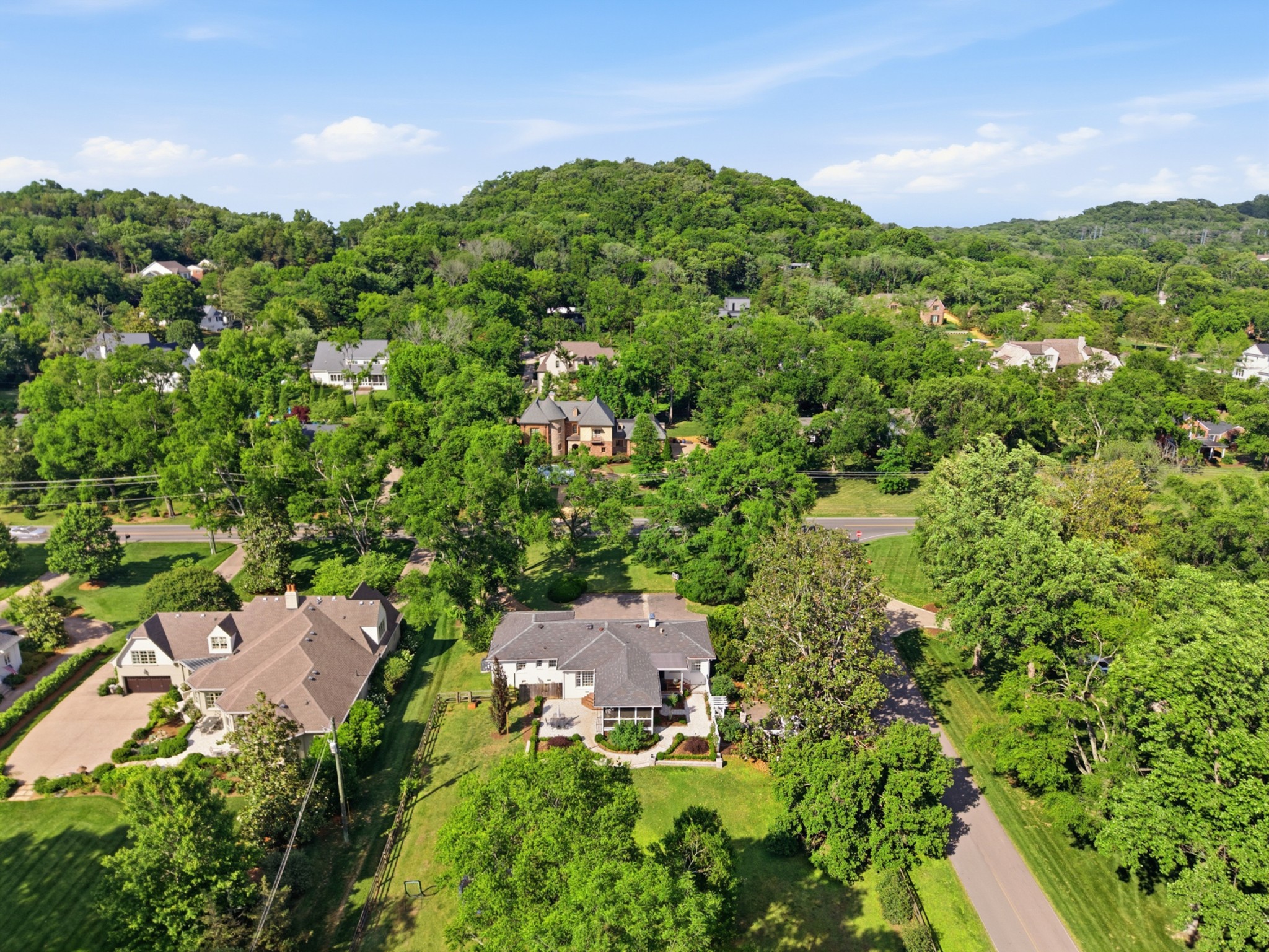 2709 Tyne Blvd, Nashville, TN 37215