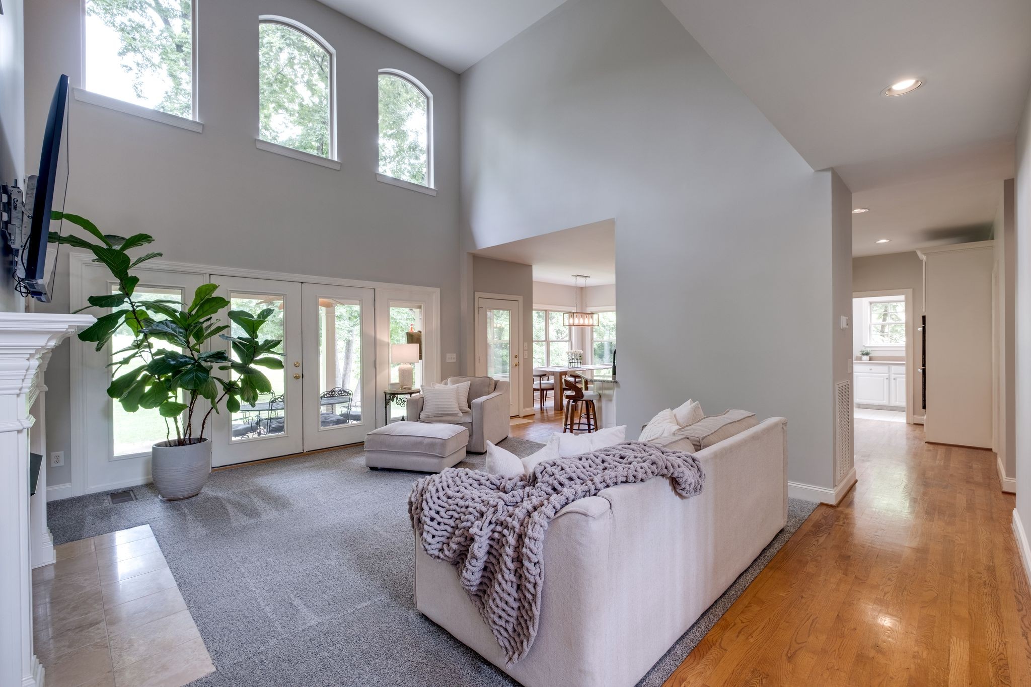 127 Country Hills Dr, Hendersonville, TN 37075