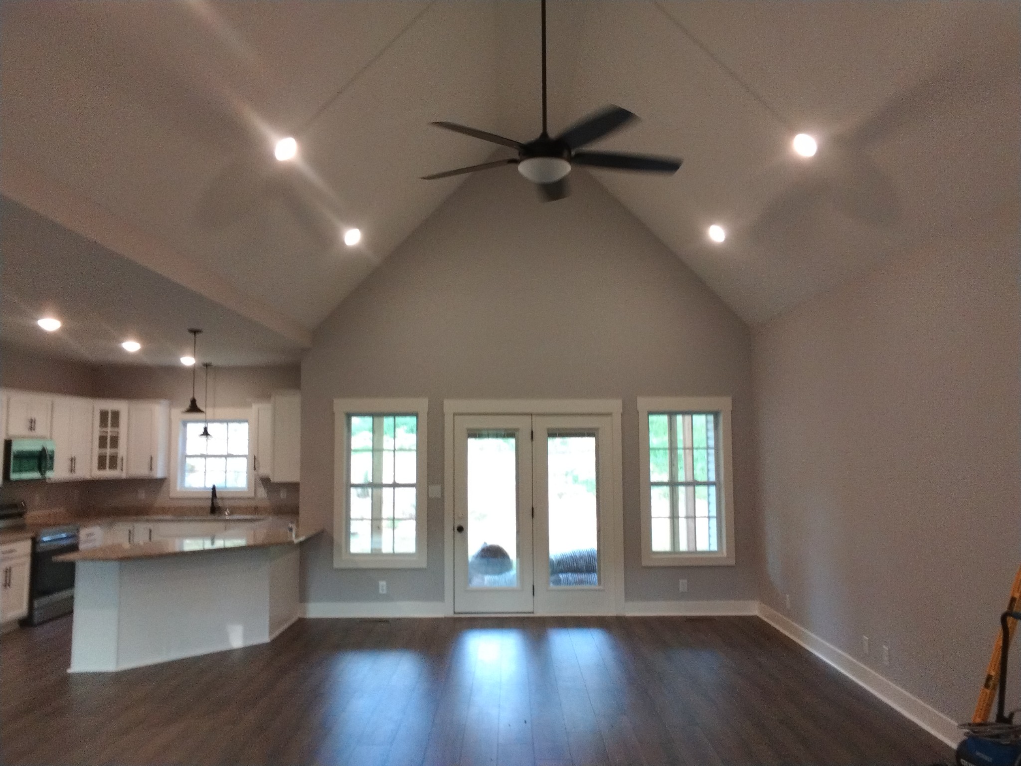 2006 Mcmahan Hollow Rd, Pleasant View, TN 37146