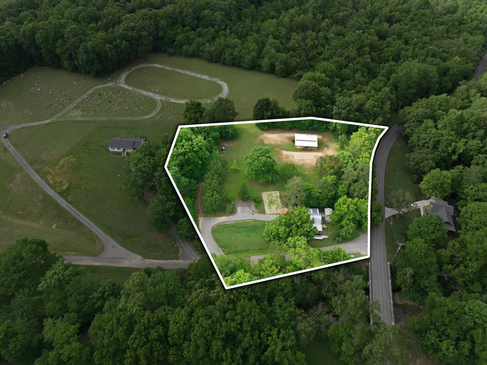 102 Rock Church Cemetery Rd, Charlotte, TN 37036