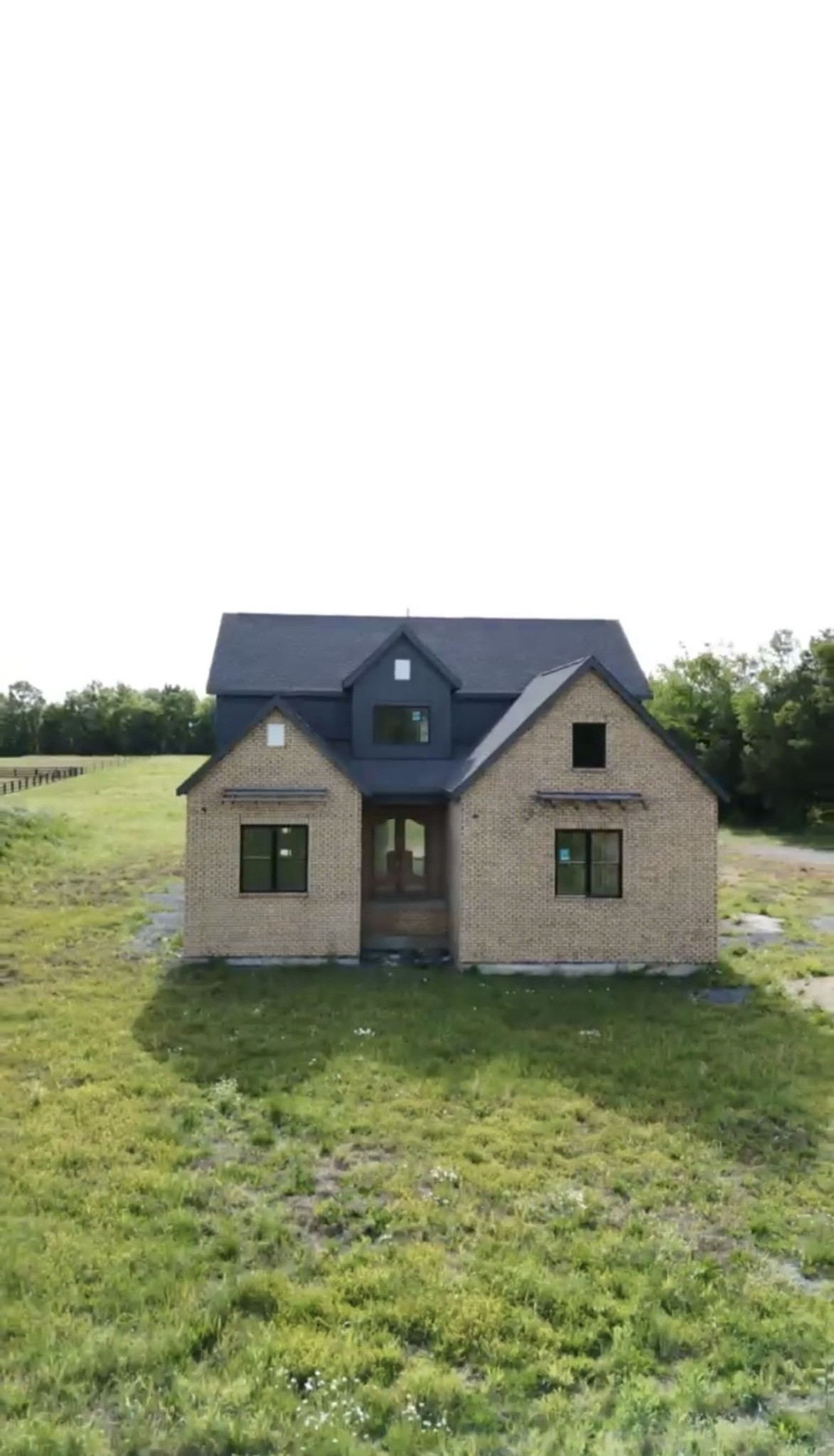 2121 Kingwood Ln, Rockvale, TN 37153