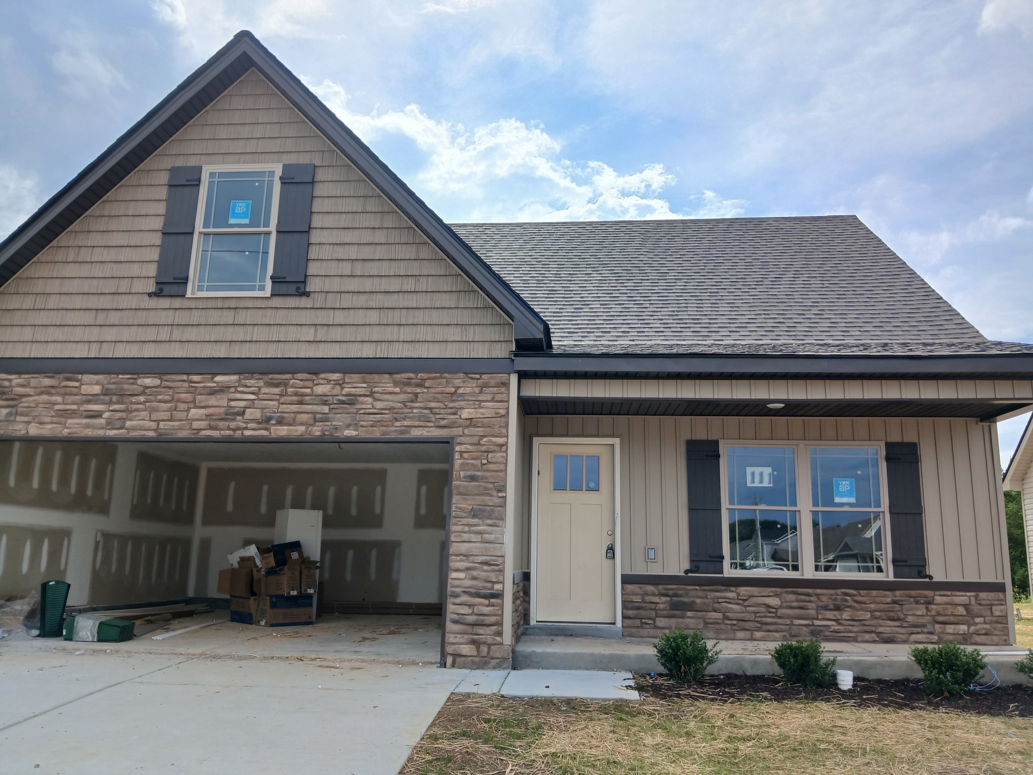 3001 Upstream Rd, Christiana, TN 37037