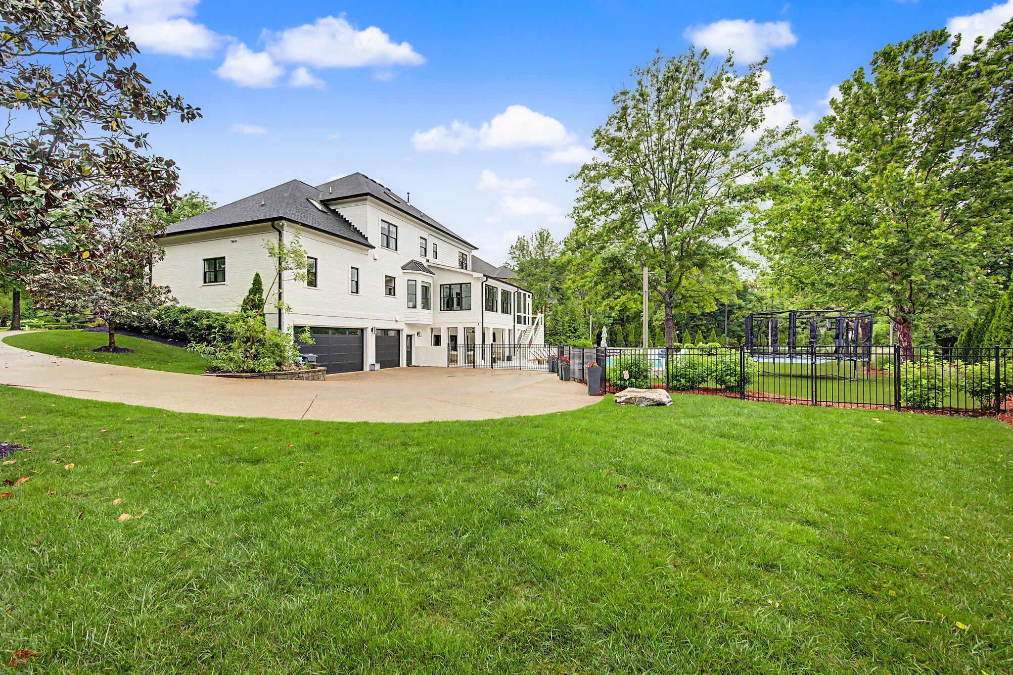 5102 Yale Ct, Brentwood, TN 37027