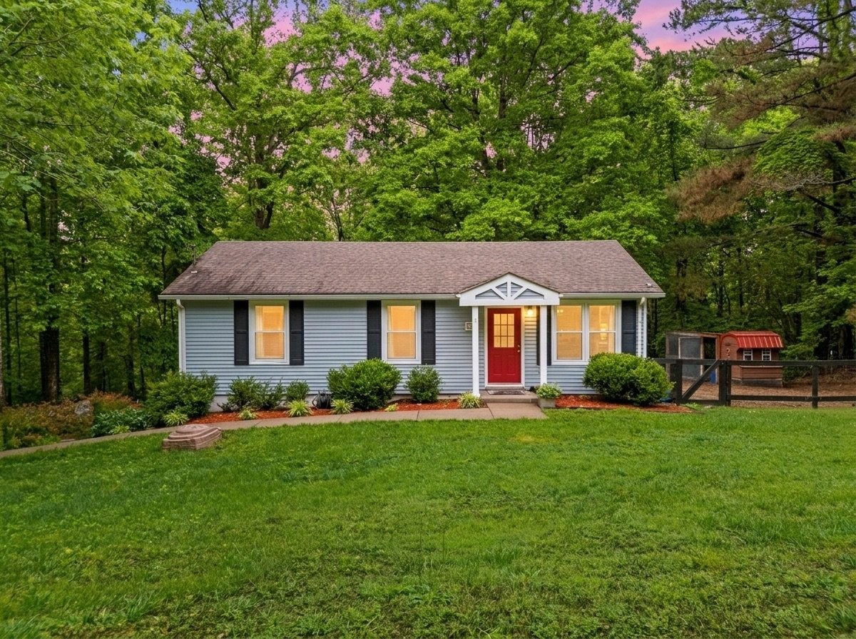 1101 Valley View Rd, Ashland City, TN 37015