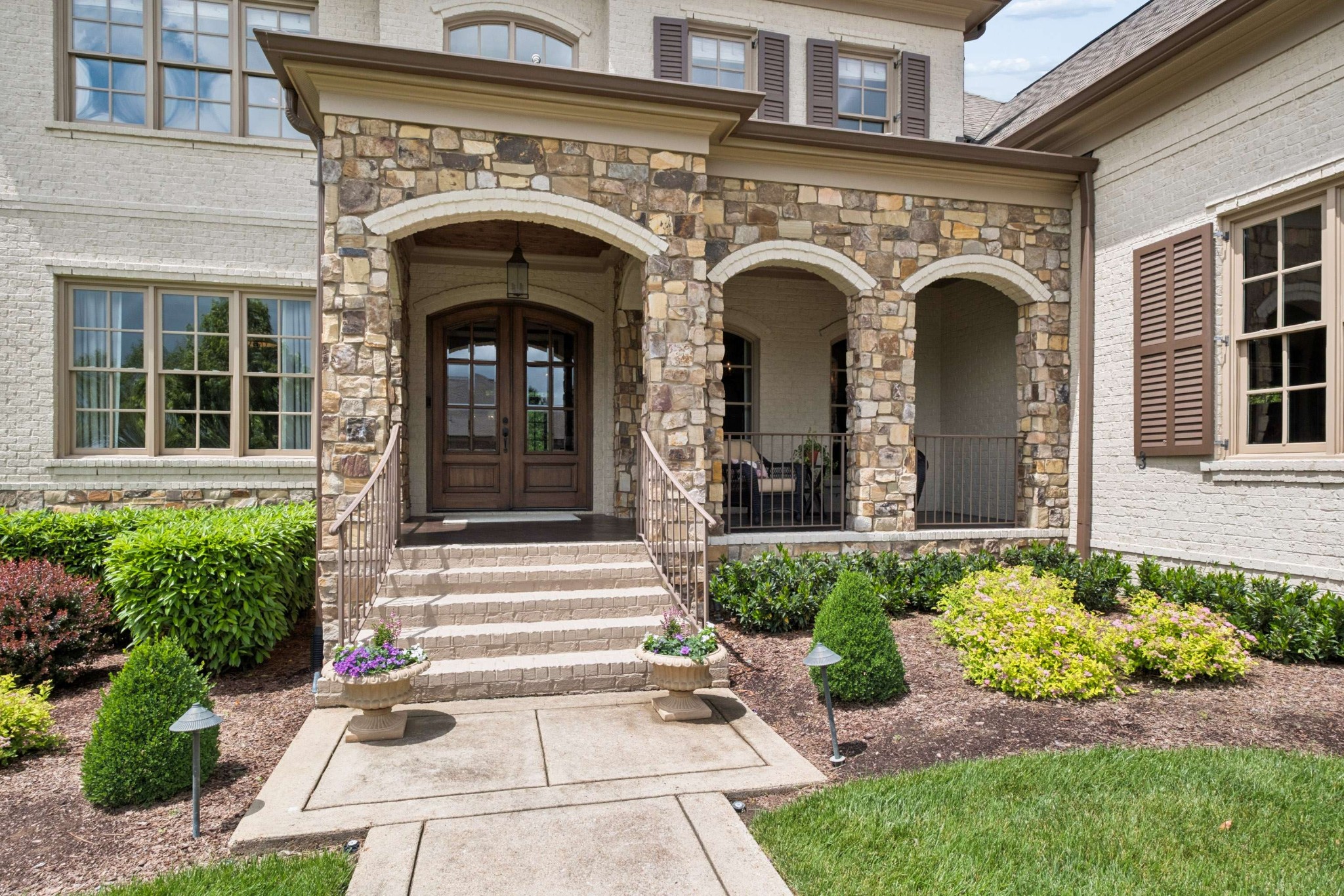 988 Still Forest Dr, Brentwood, TN 37027