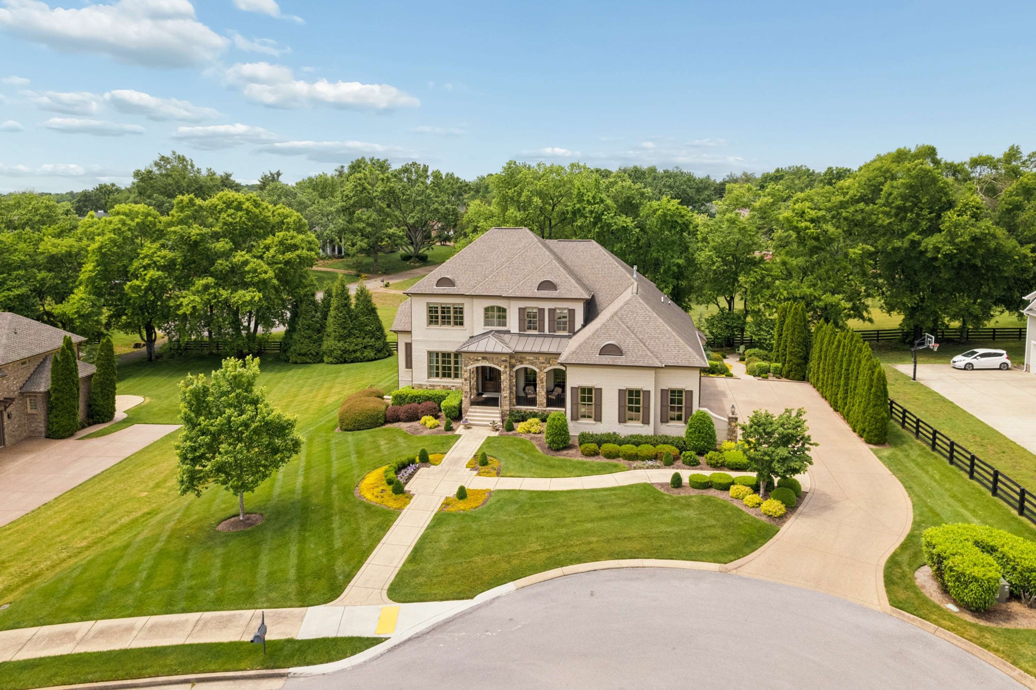 988 Still Forest Dr, Brentwood, TN 37027