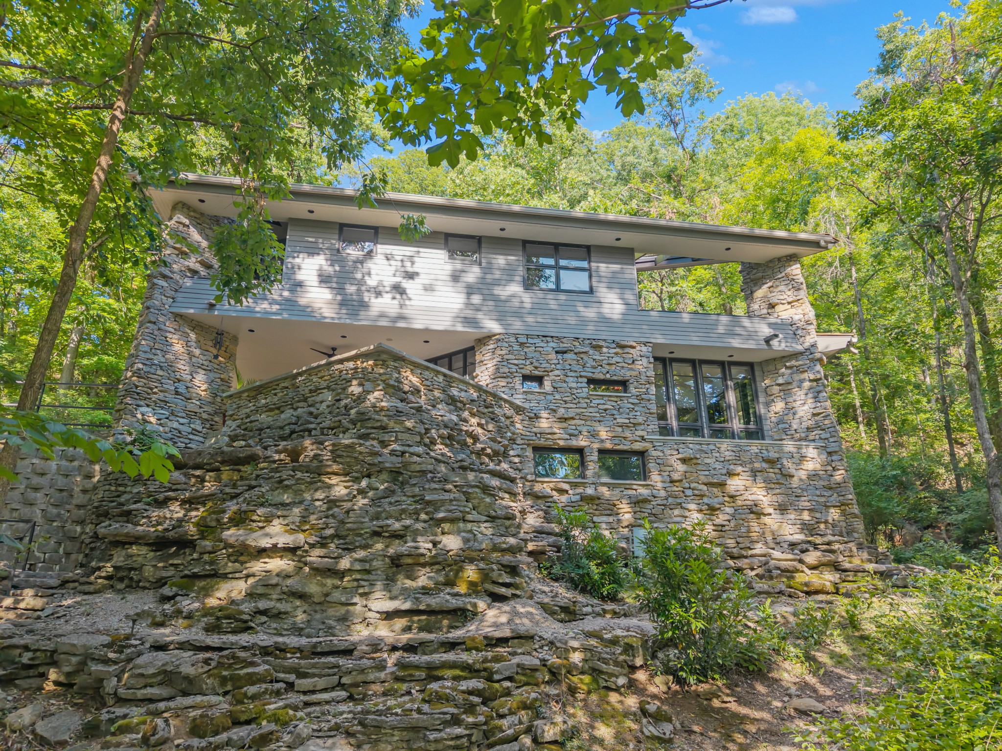 4 Glenn Abbey, Nashville, TN 37215