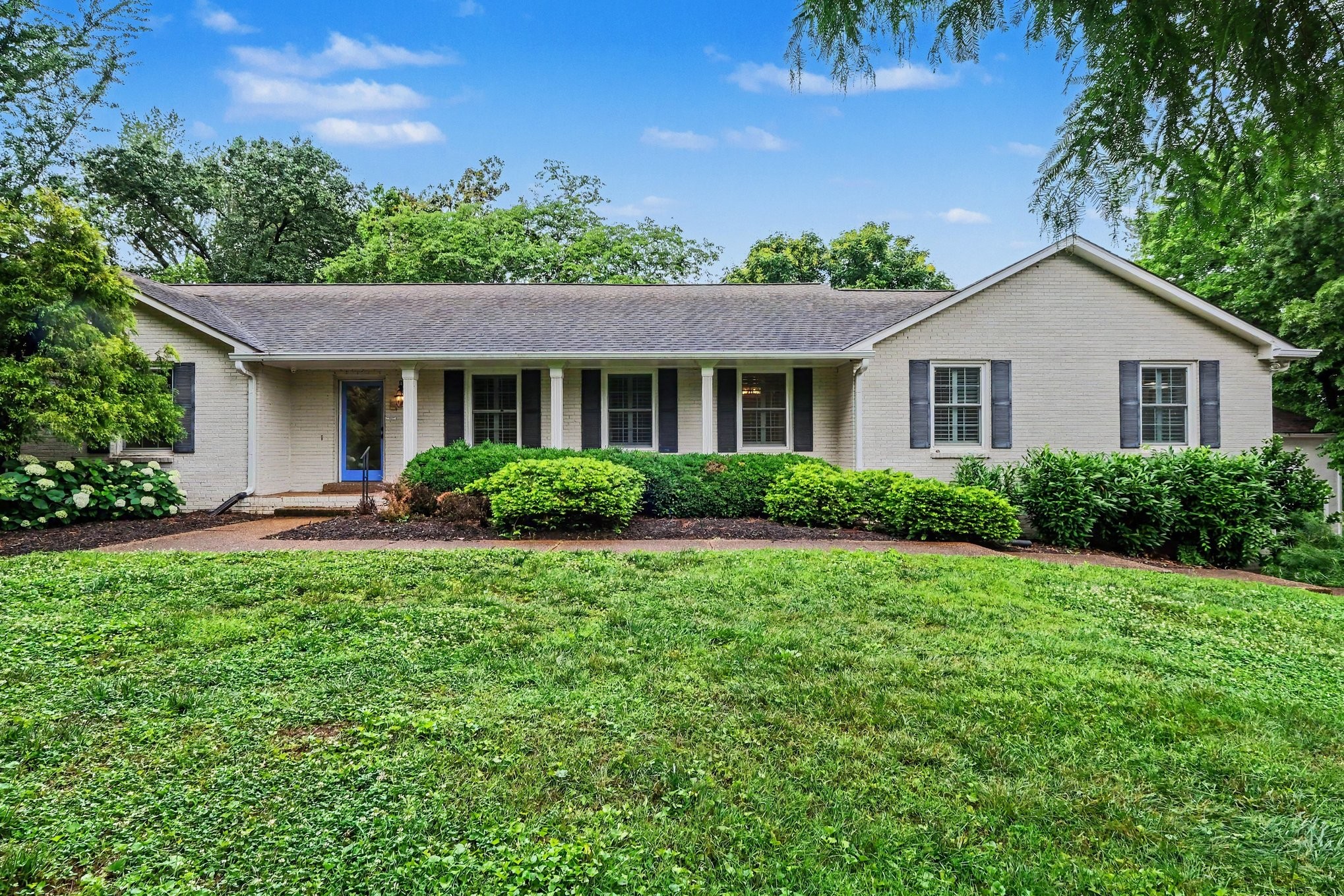 5035 Marc Dr, Nashville, TN 37211