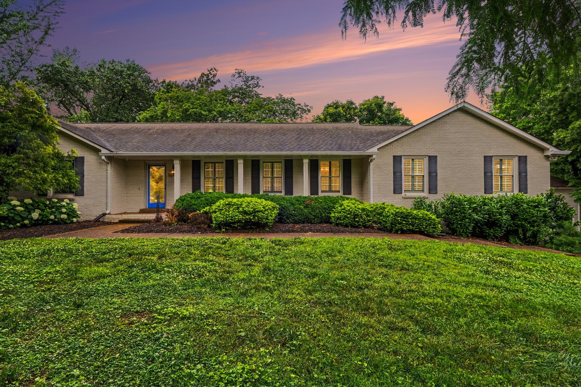 5035 Marc Dr, Nashville, TN 37211