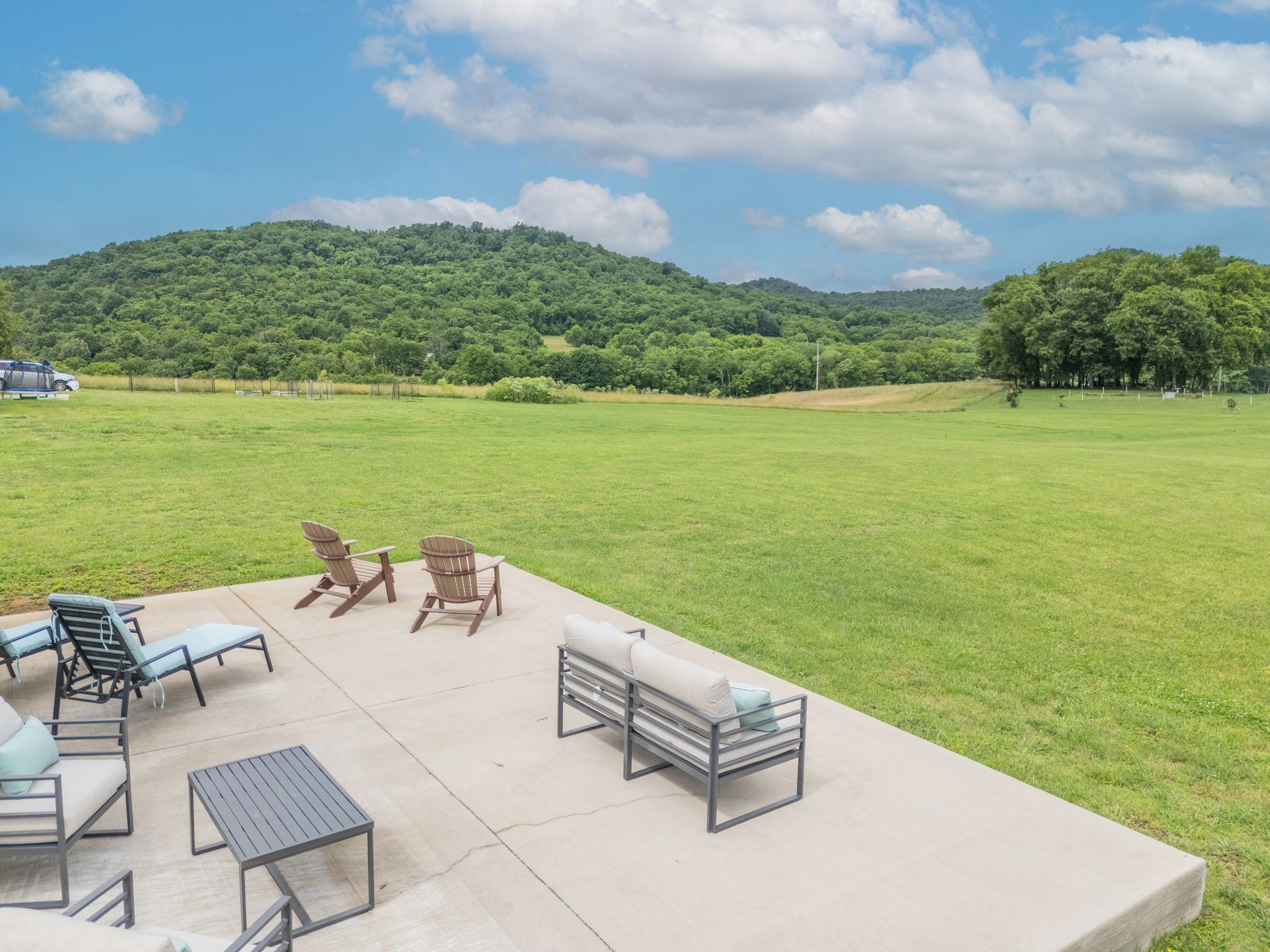 242 Plunkett Creek Rd, Gordonsville, TN 38563