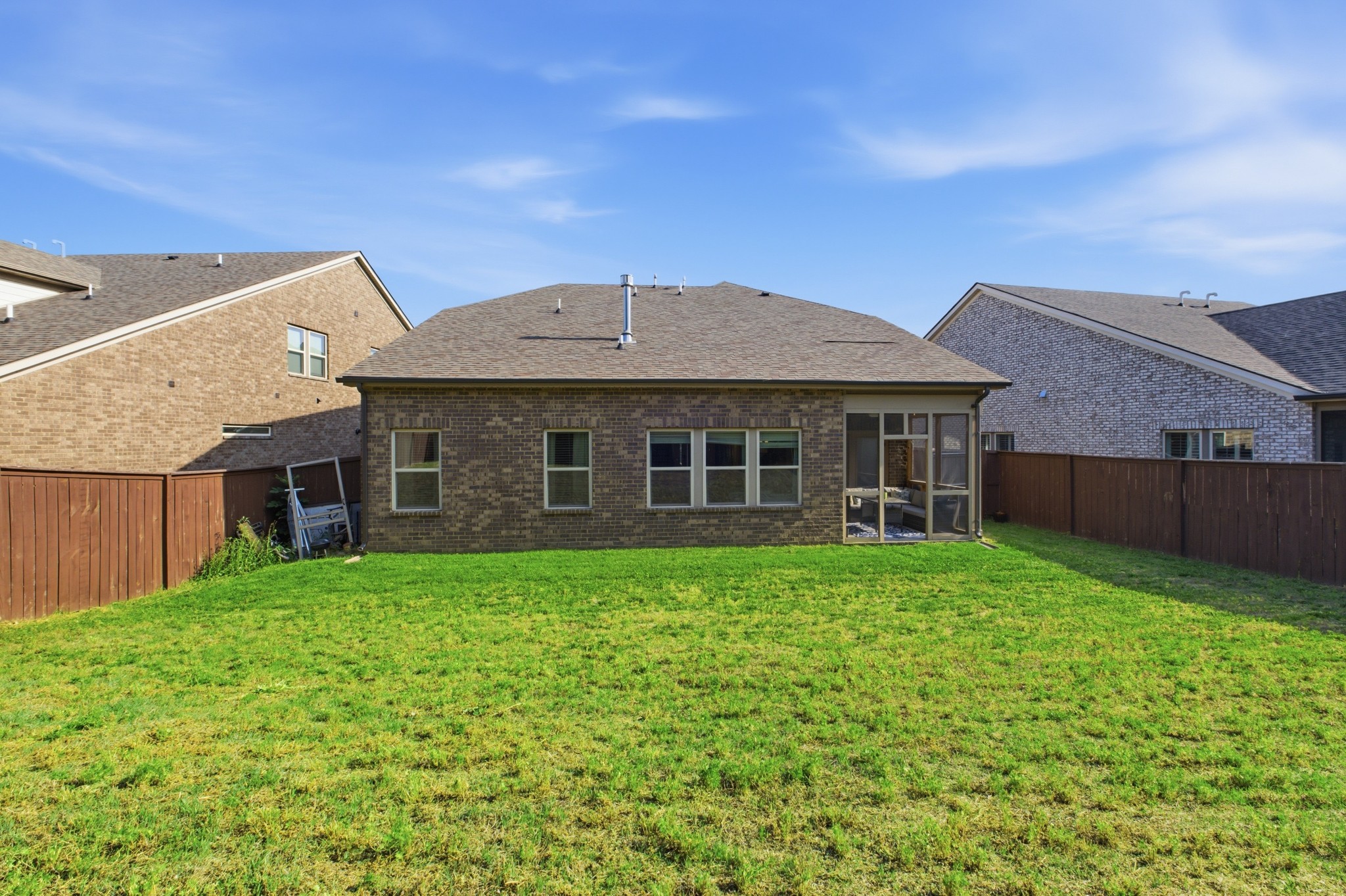 4925 Riverbank Dr, Hermitage, TN 37076