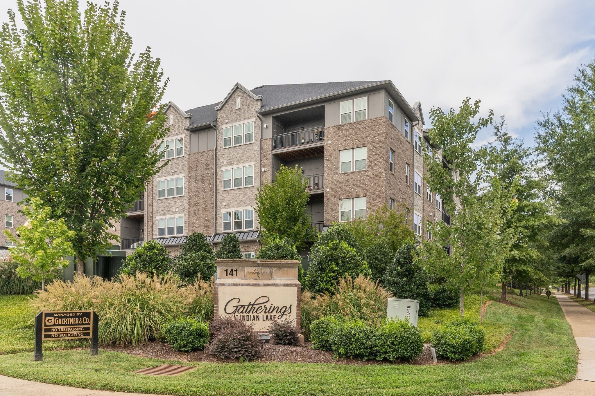 141 Saundersville Rd #1308, Hendersonville, TN 37075