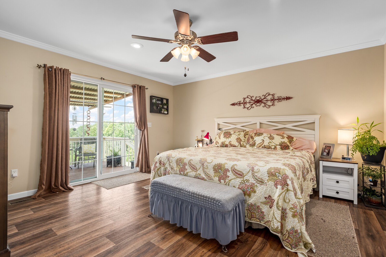 2114 Peach Orchard Rd, Culleoka, TN 38451