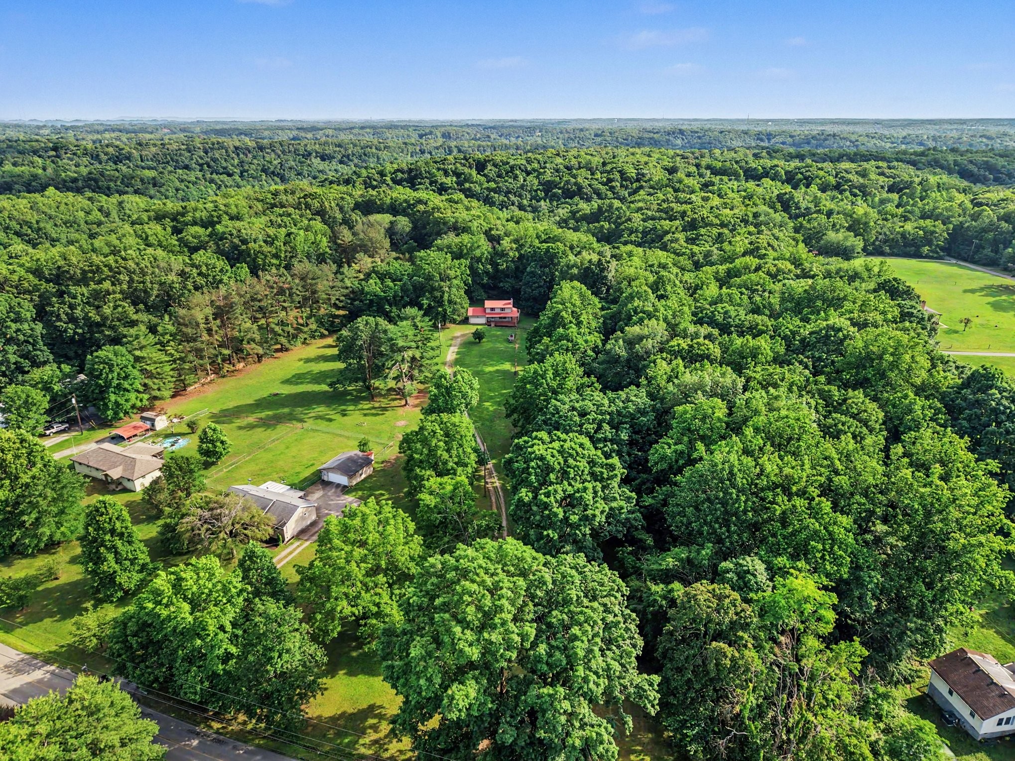 5861 Dividing Ridge Rd, Goodlettsville, TN 37072
