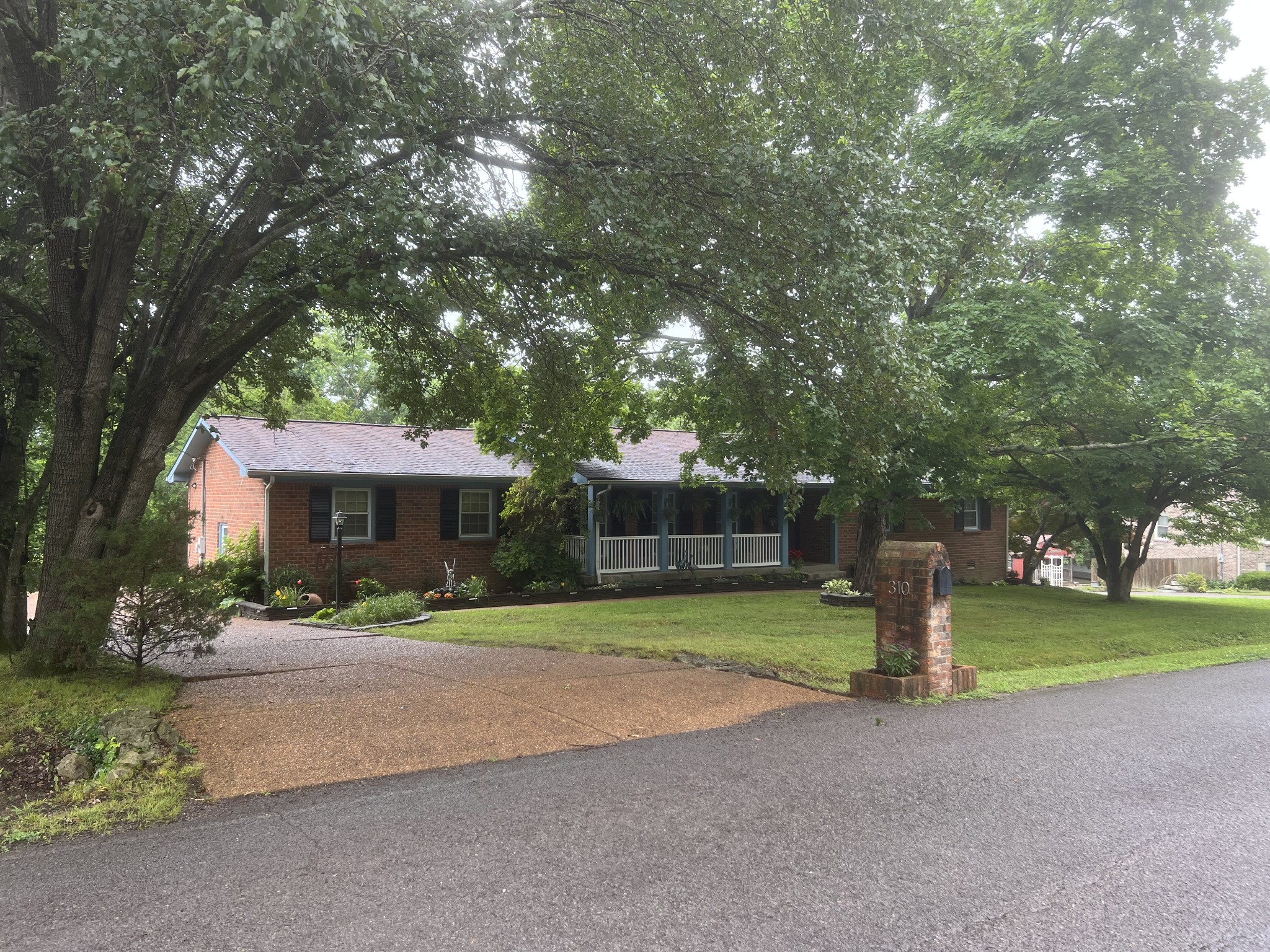 310 Harpeth View Trl, Kingston Springs, TN 37082