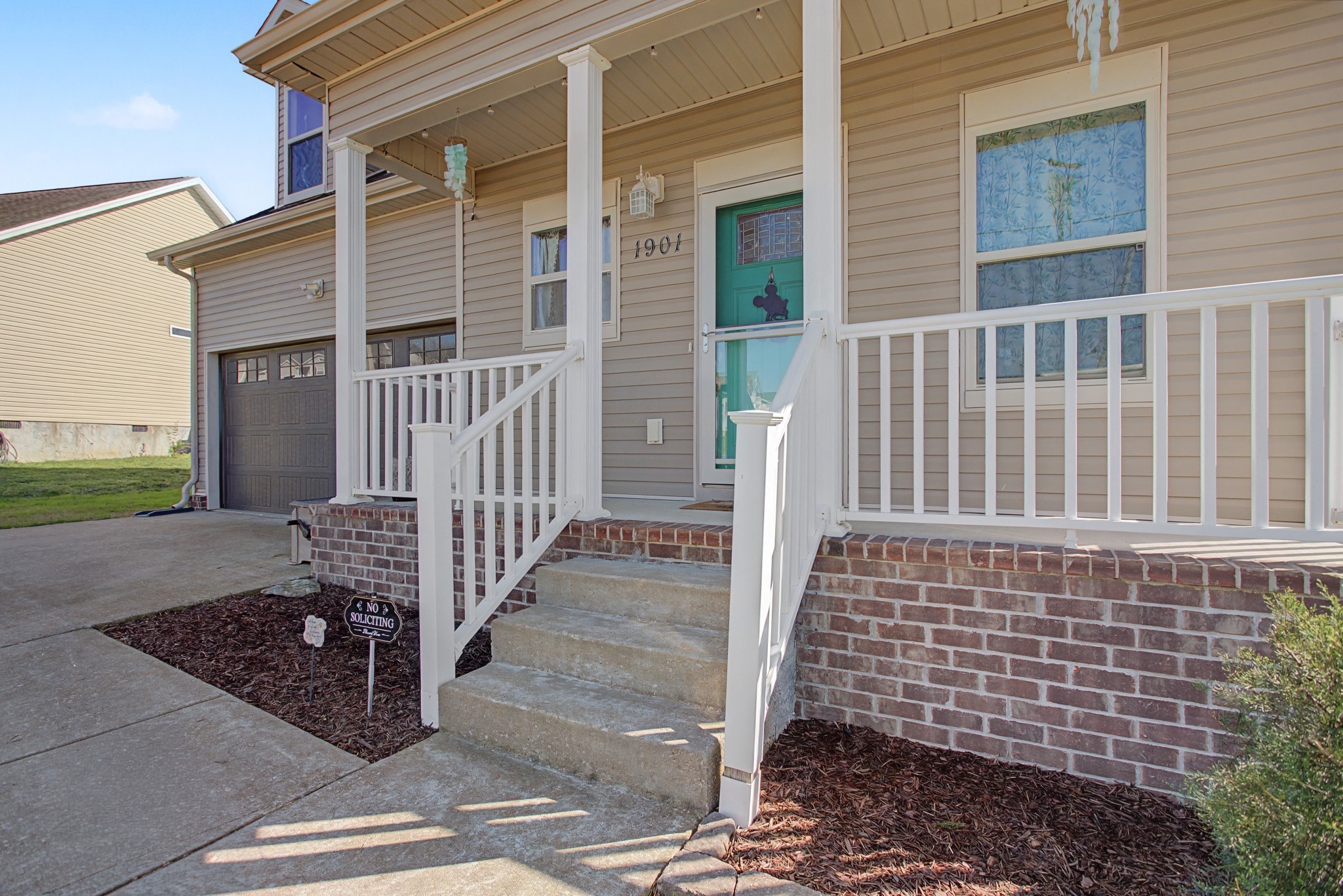 1901 Sheffield Ln, Columbia, TN 38401