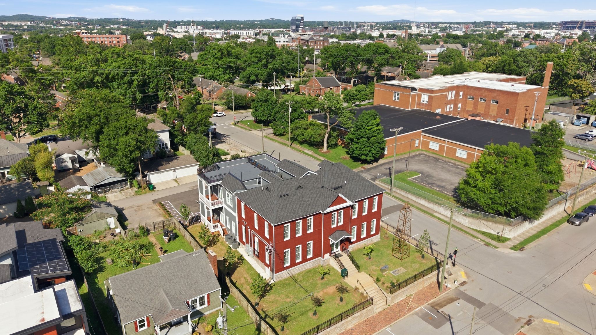 1600 10th Ave N #102, Nashville, TN 37208