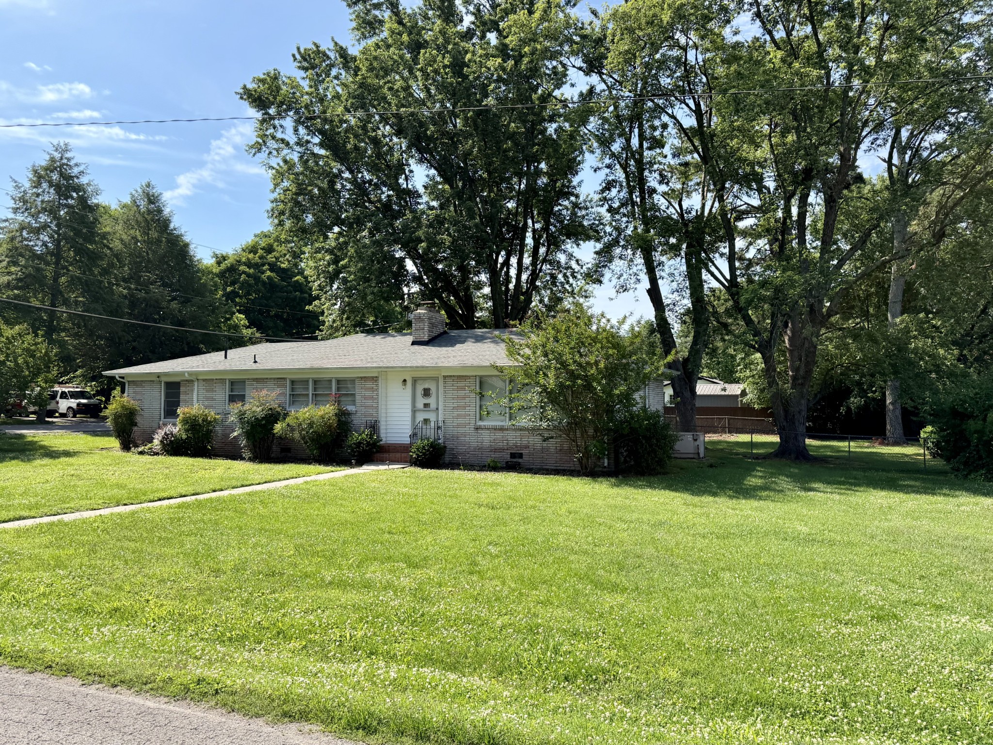 301 Malvin St, Gallatin, TN 37066