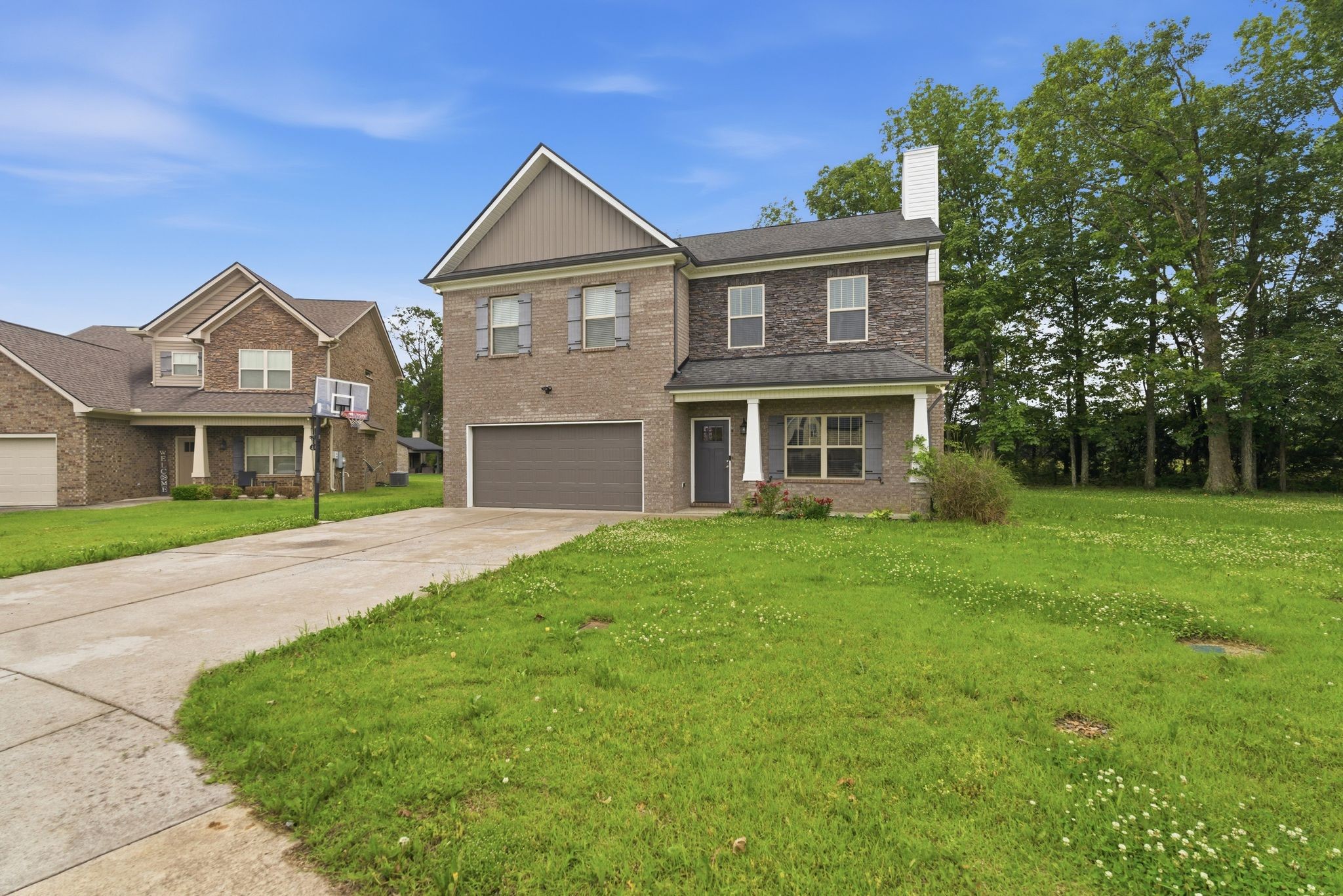 625 Eagleview Dr, Eagleville, TN 37060