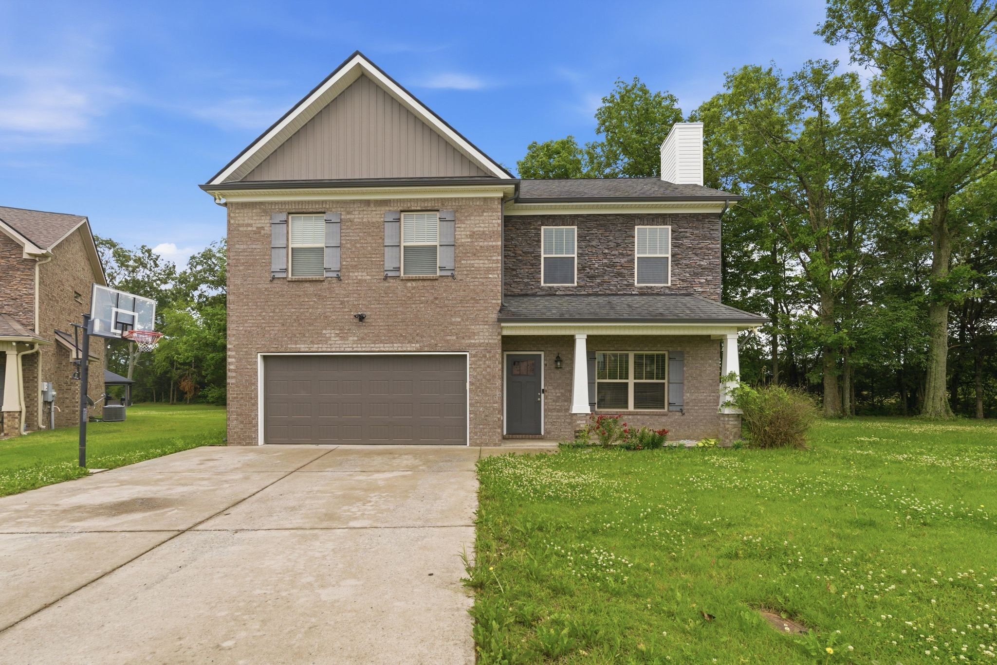 625 Eagleview Dr, Eagleville, TN 37060