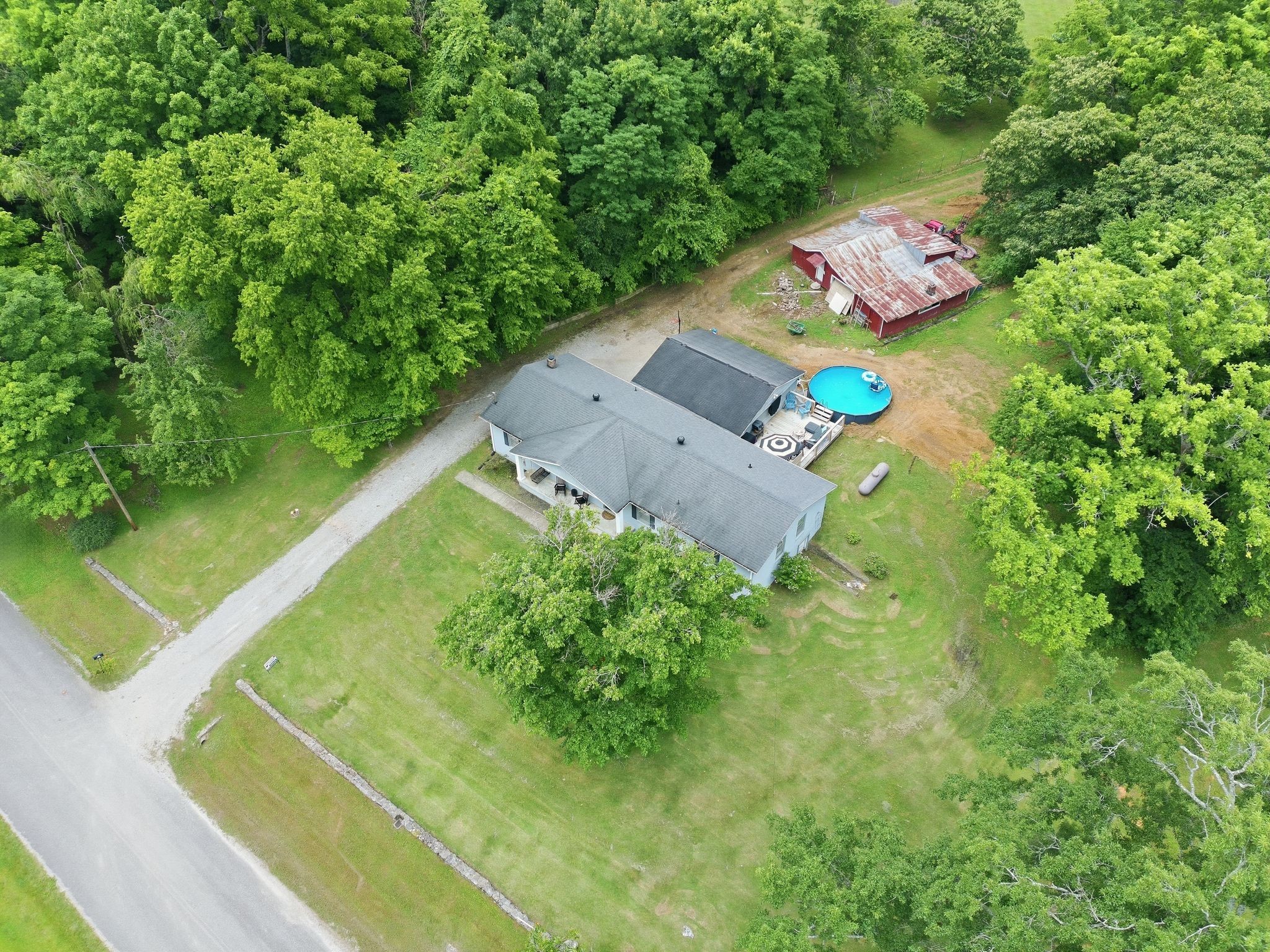 2040 Glencoe Rd, Culleoka, TN 38451