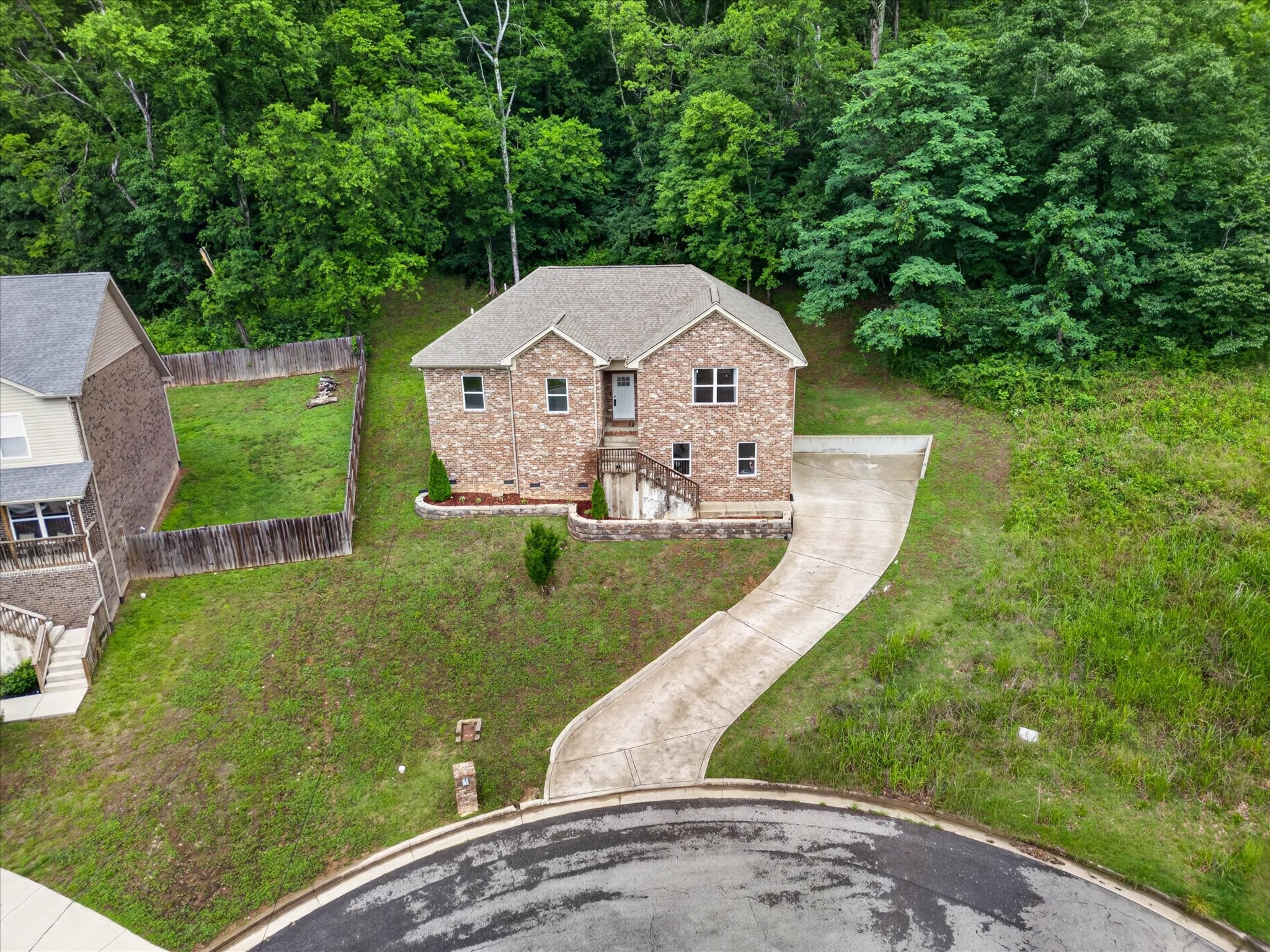 217 Indian Summer Ct, Nashville, TN 37207