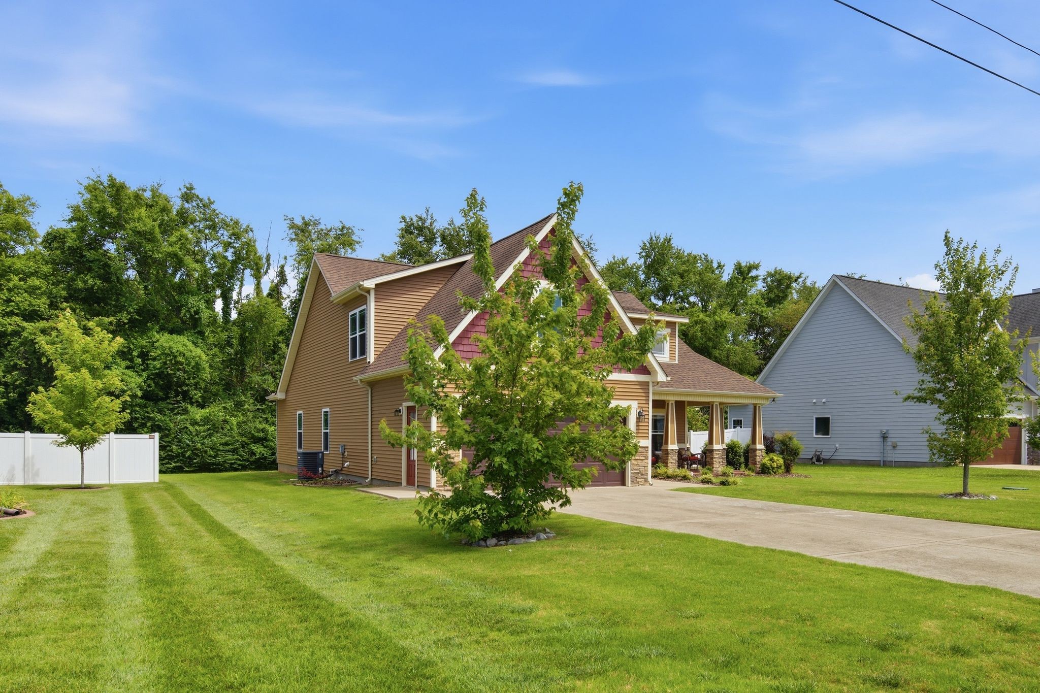 640 Laurel Ln, Murfreesboro, TN 37127