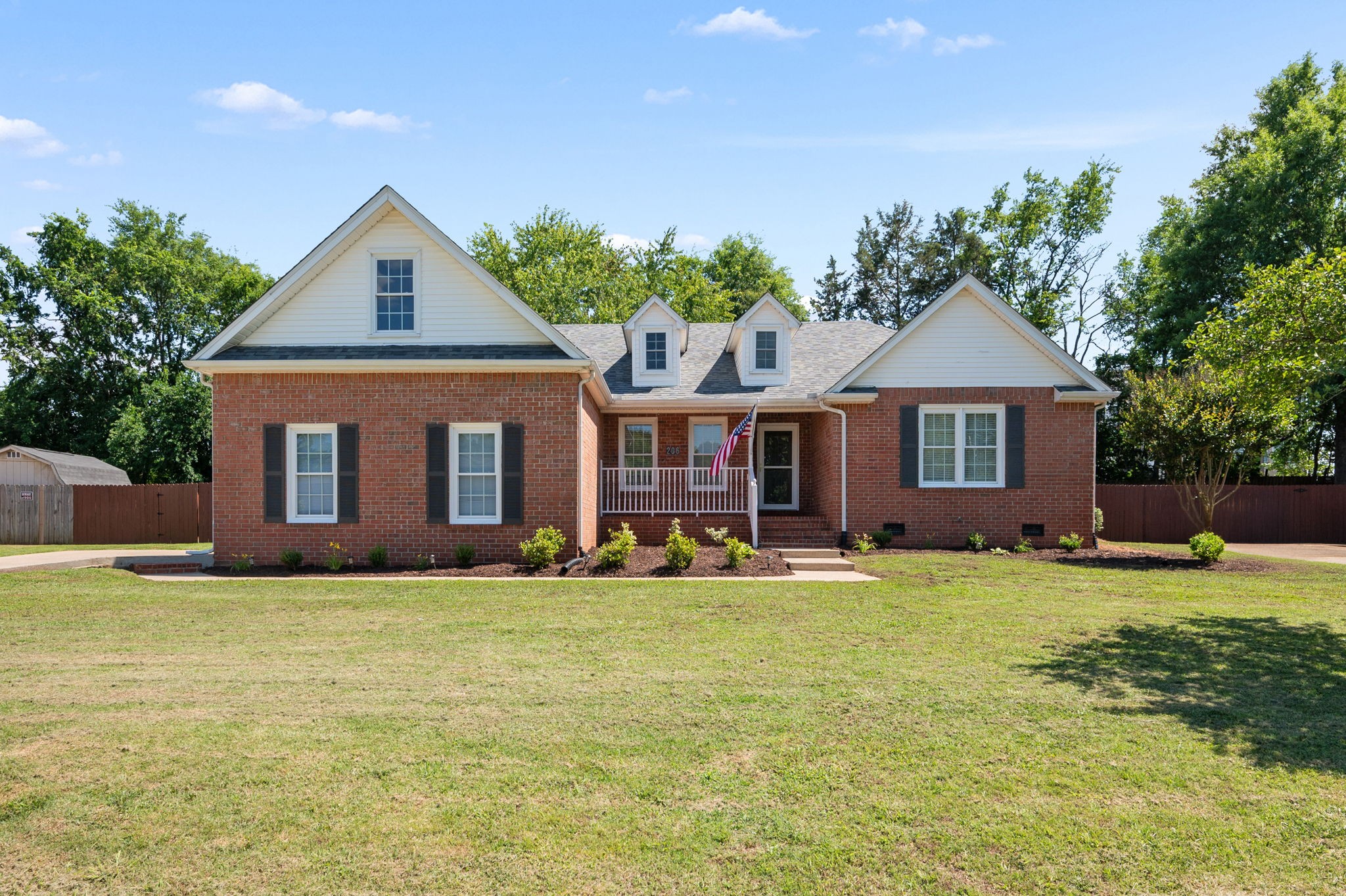 206 Brentmeade Dr, Murfreesboro, TN 37130