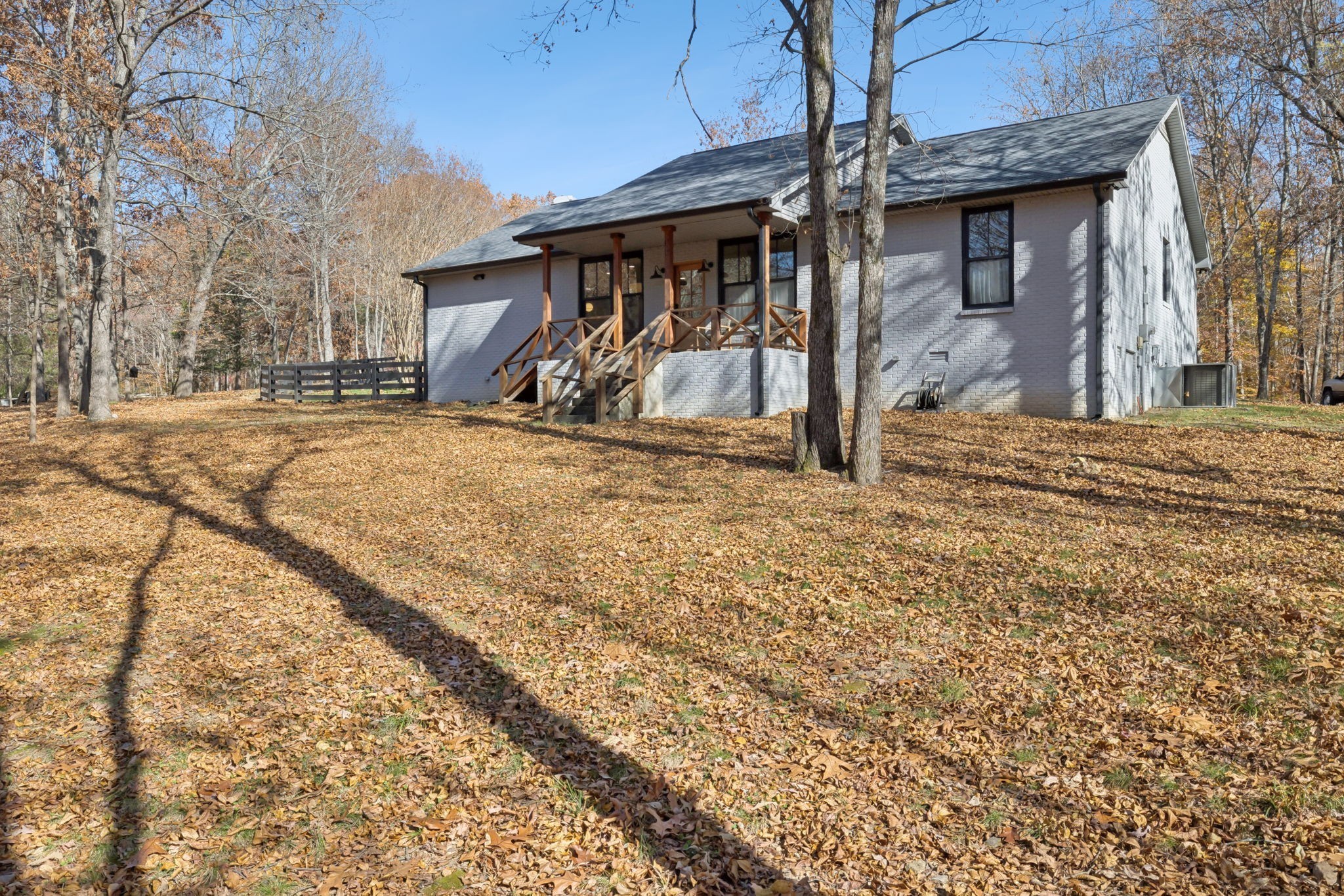 7340 Bradford Rd, Primm Springs, TN 38476
