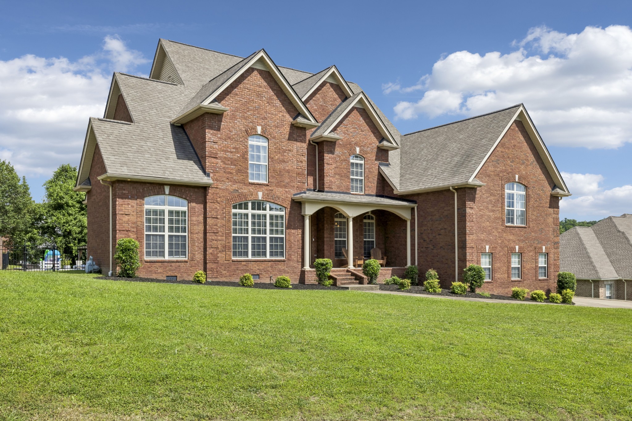 1020 Stafford Ct, Hendersonville, TN 37075