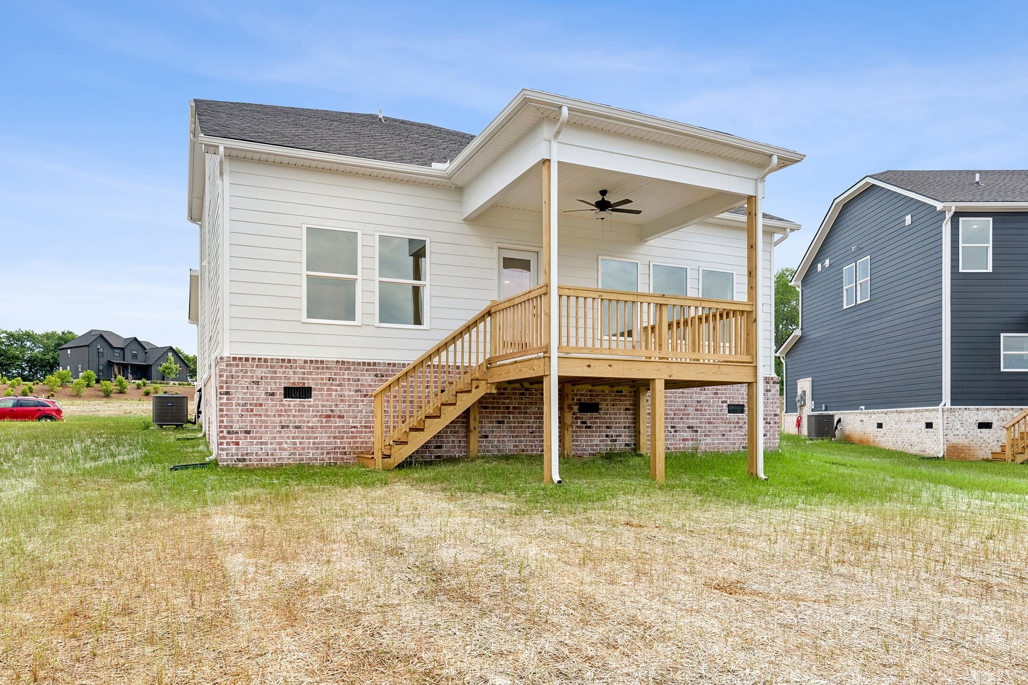 2961 Sharpstone Dr, Columbia, TN 38401