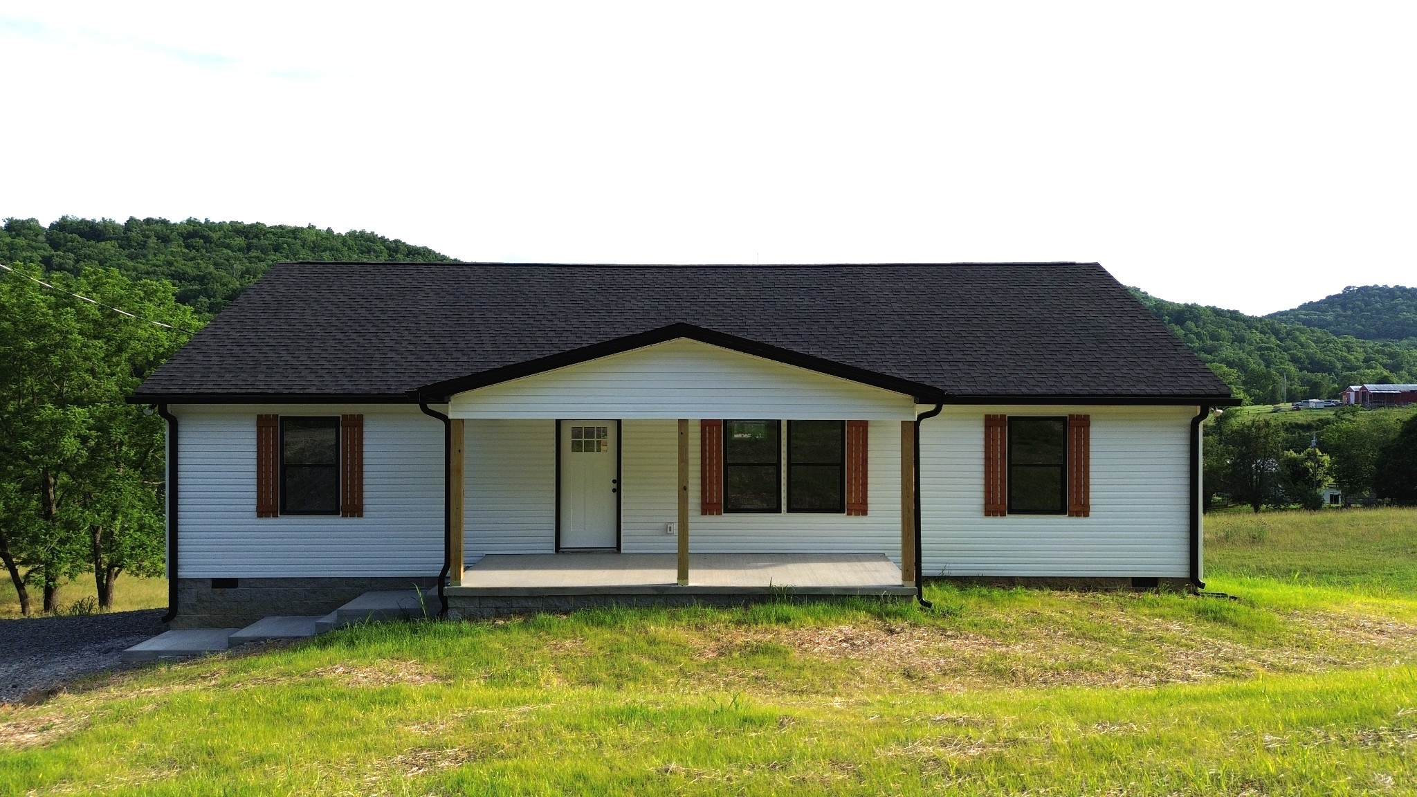 11 Wilkerson Hollow Ln, Brush Creek, TN 38547