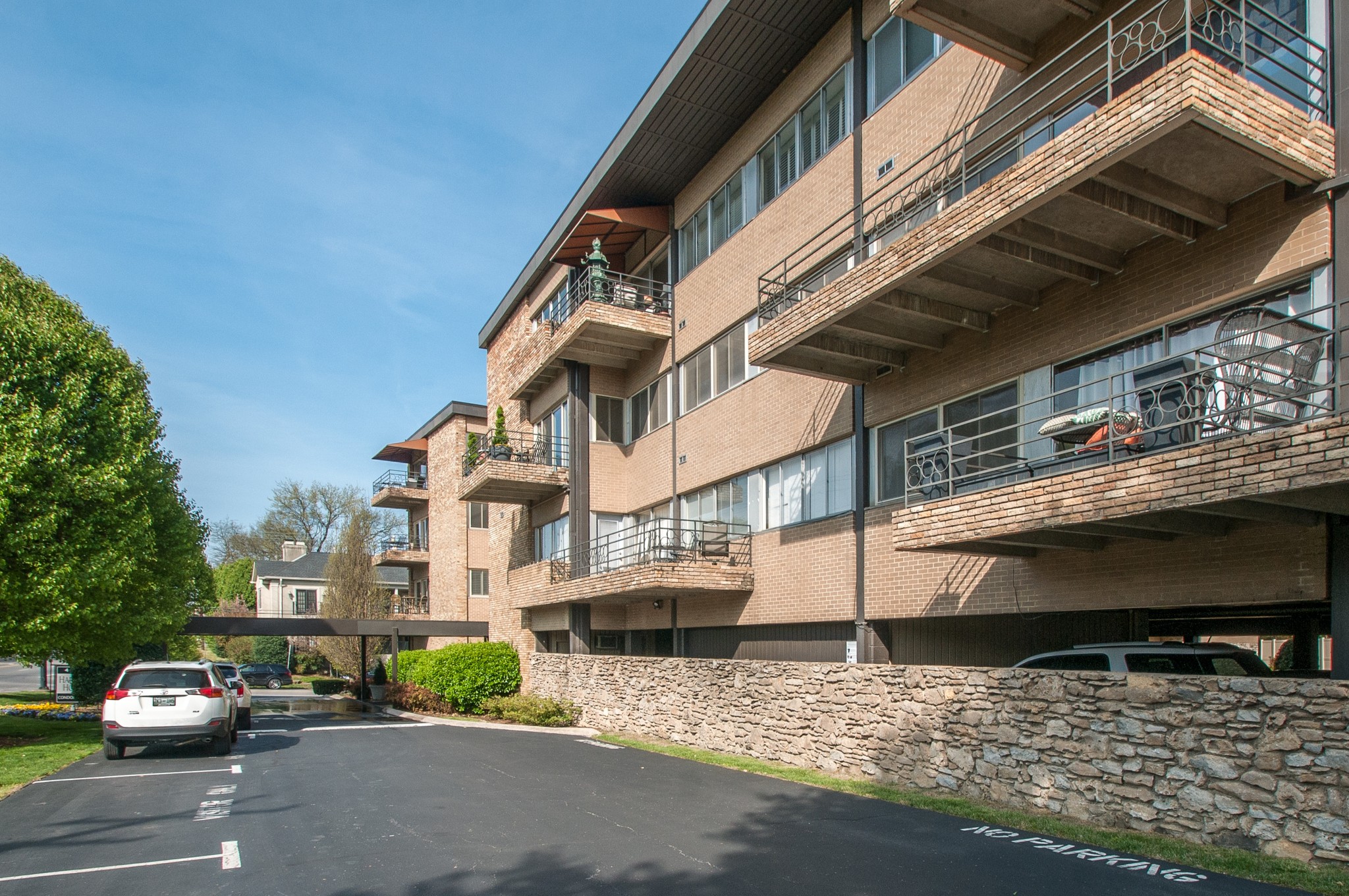 4200 West End Ave #209, Nashville, TN 37205