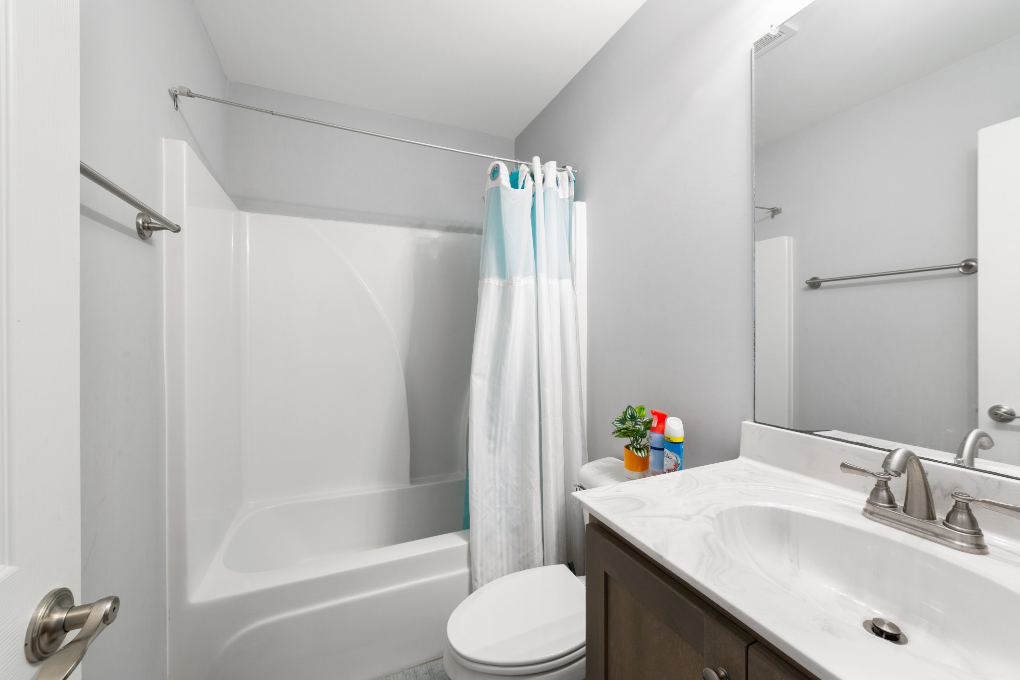 1804 Park St, Springfield, TN 37172