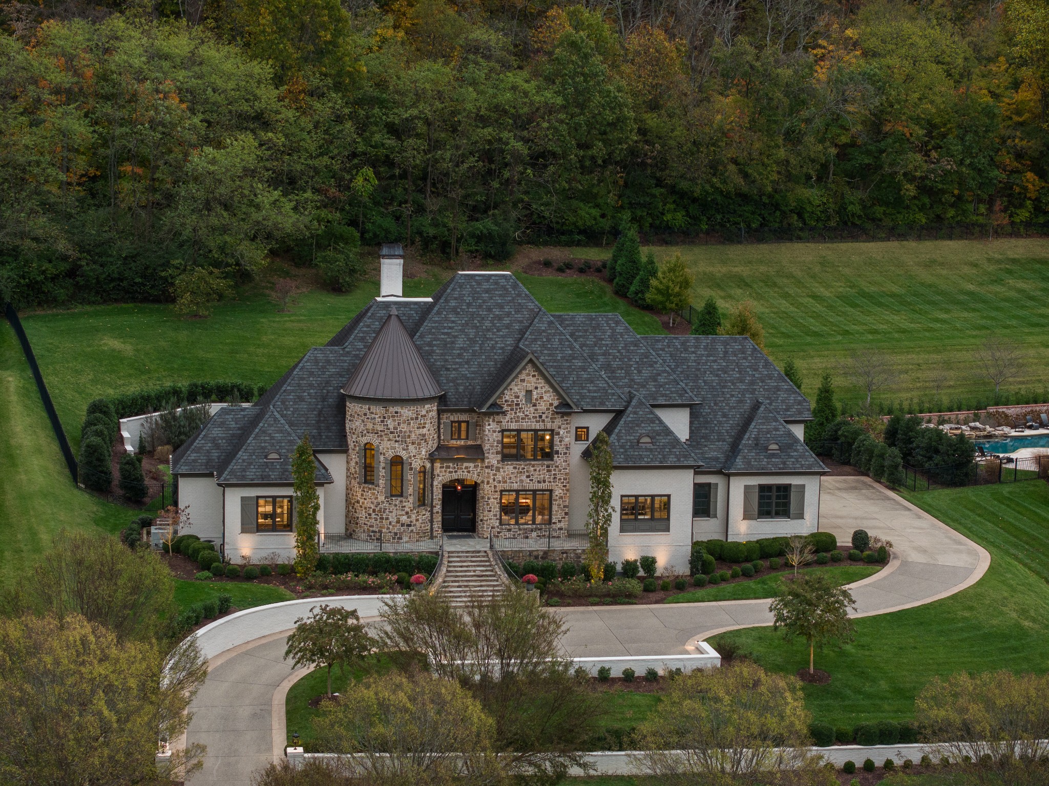 822 Windstone Blvd, Brentwood, TN 37027