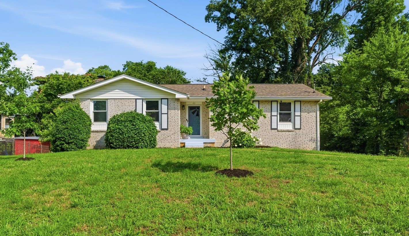 425 Glenpark Dr, Nashville, TN 37217