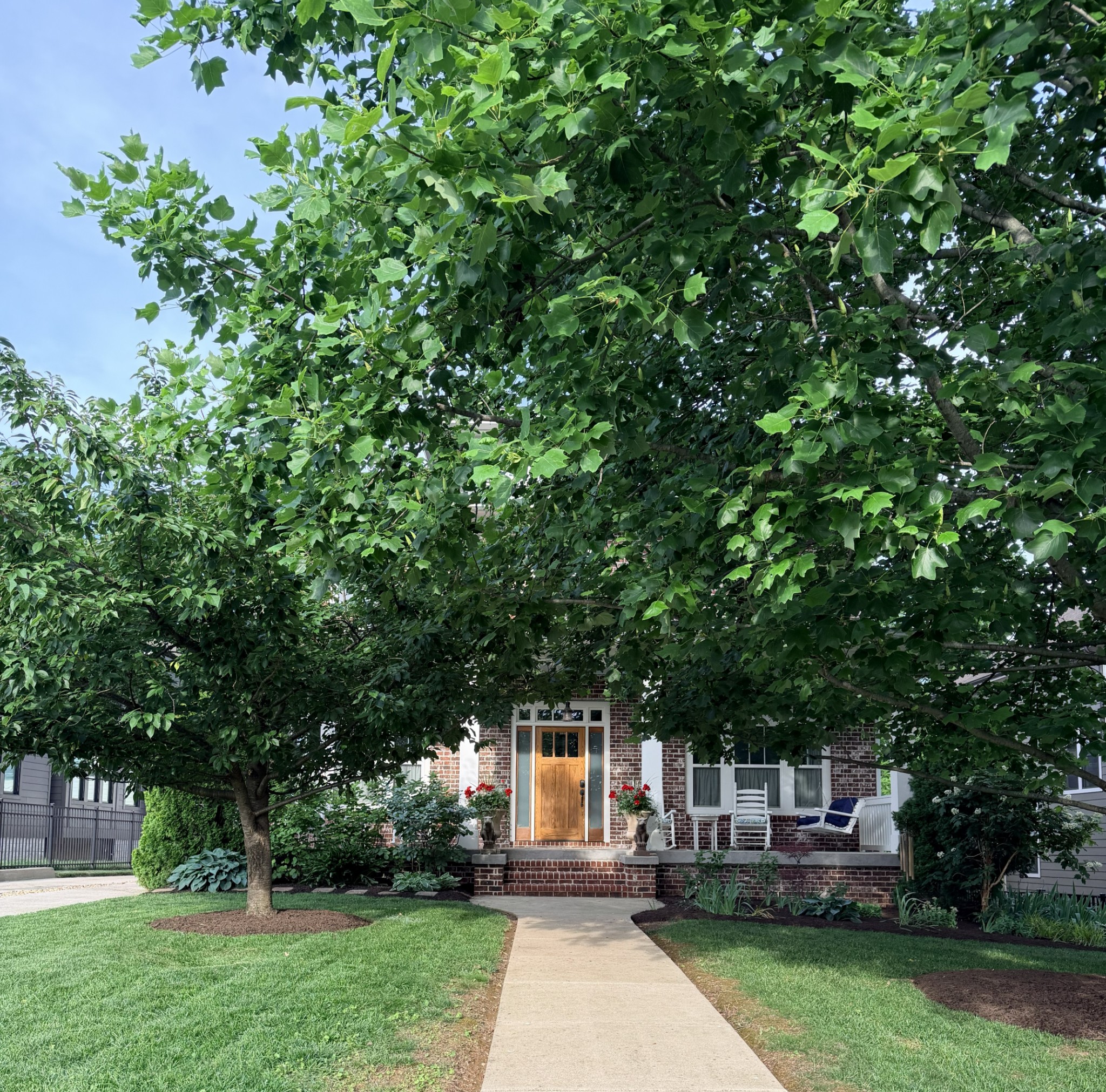 134 51st Ave N, Nashville, TN 37209
