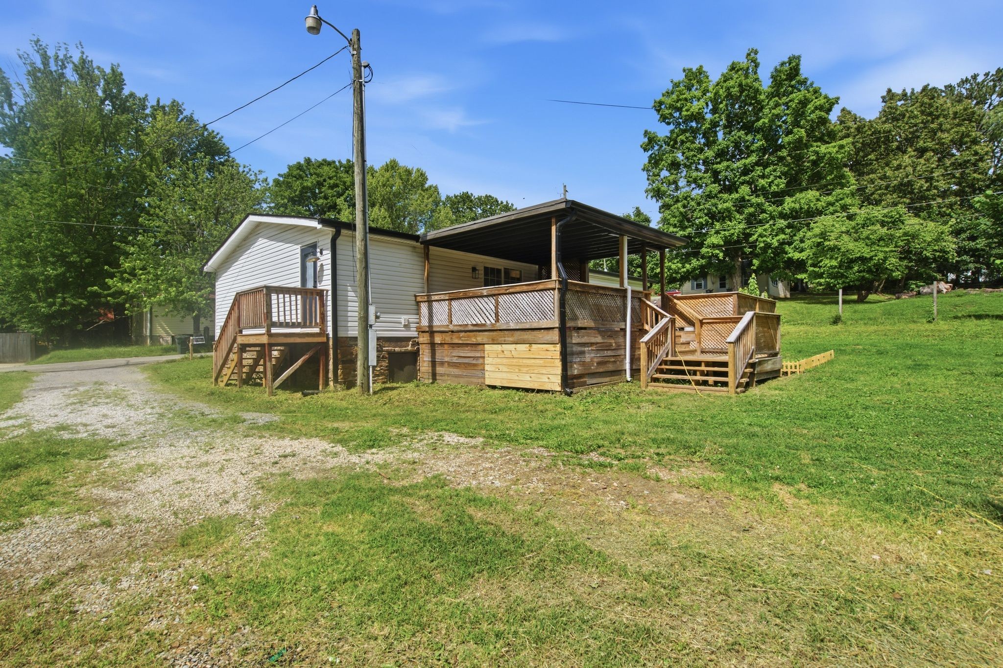 824 Pitt Ave, Springfield, TN 37172