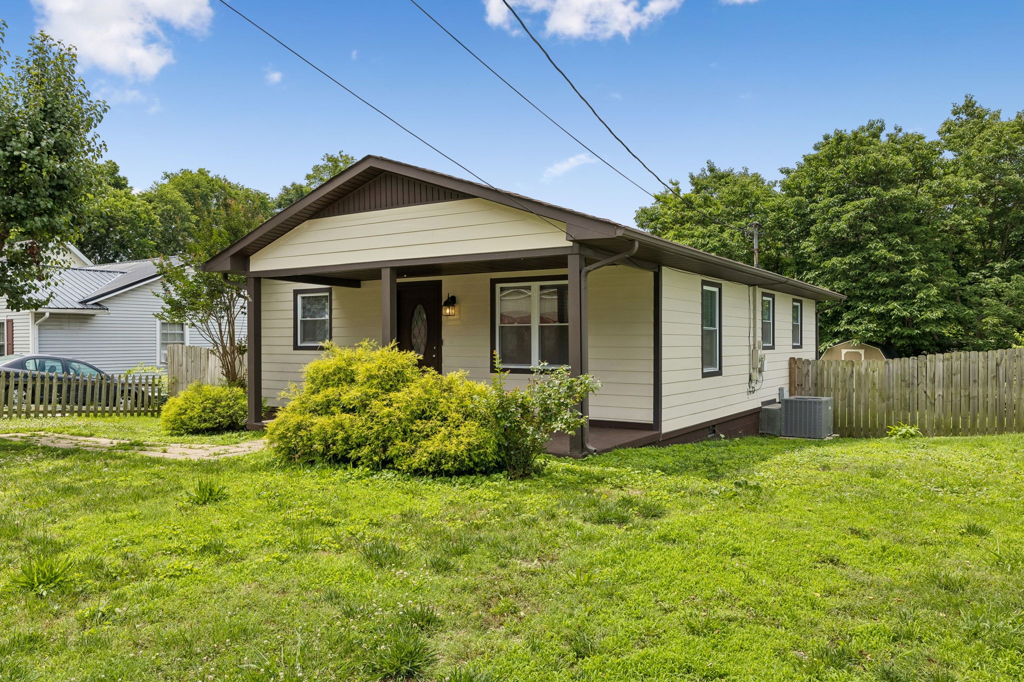 106 Jordan Ave, Mount Pleasant, TN 38474