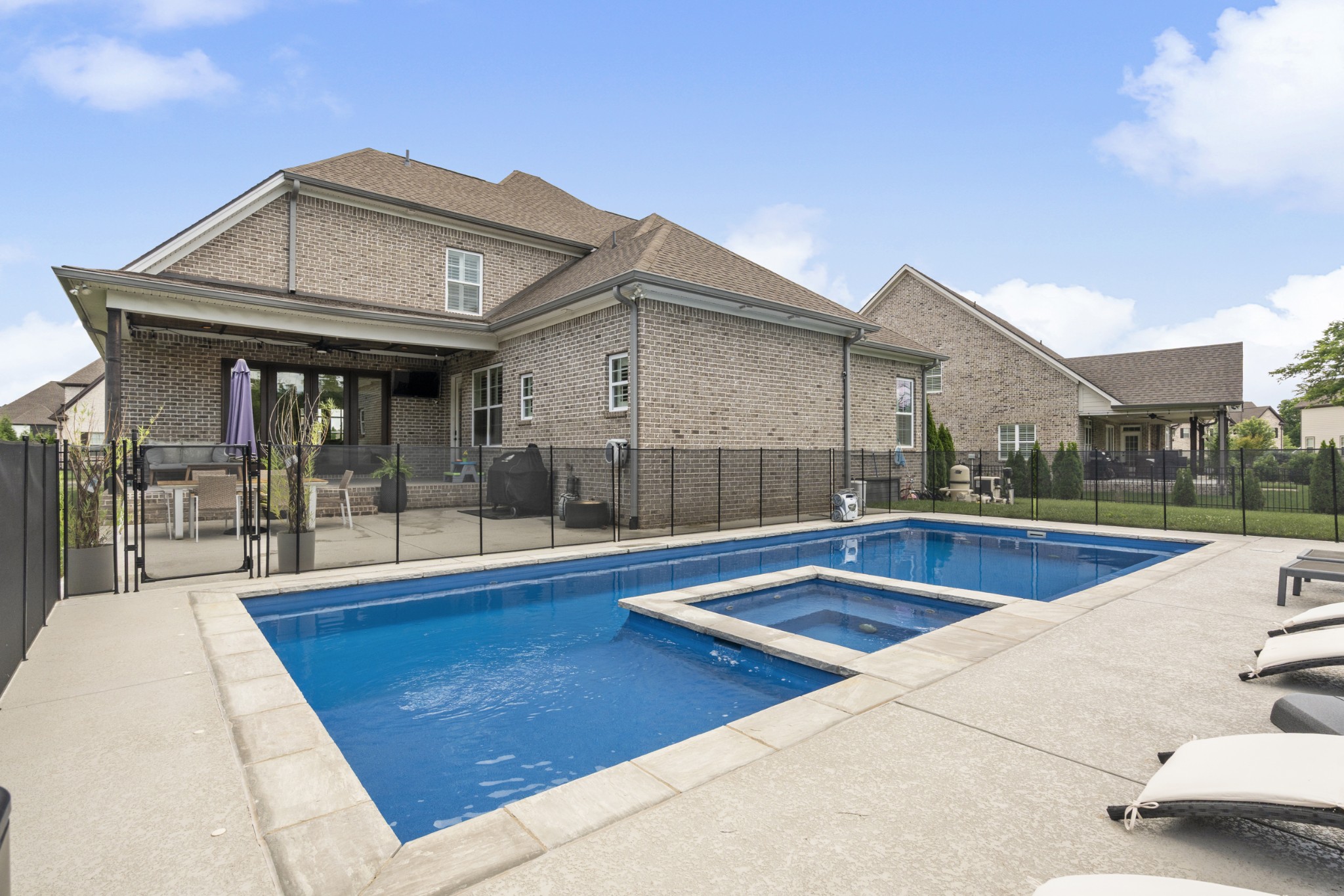 2057 Autumn Ridge Way, Spring Hill, TN 37174