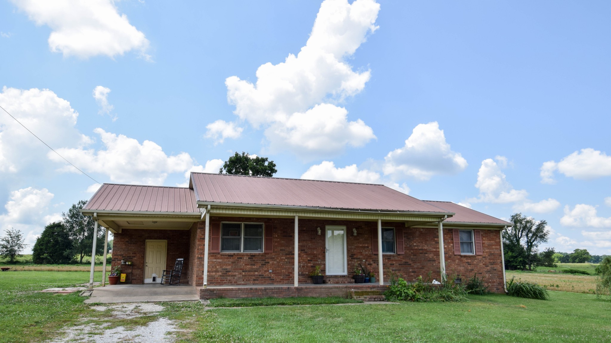 135 Old Hwy 52w, Portland, TN 37148