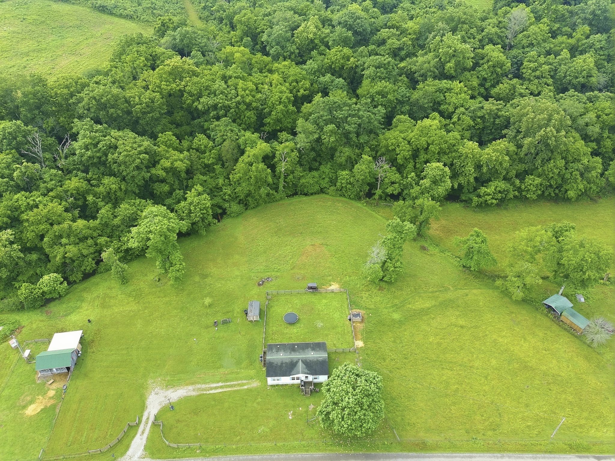 2907 Dodson Gap Rd, Culleoka, TN 38451