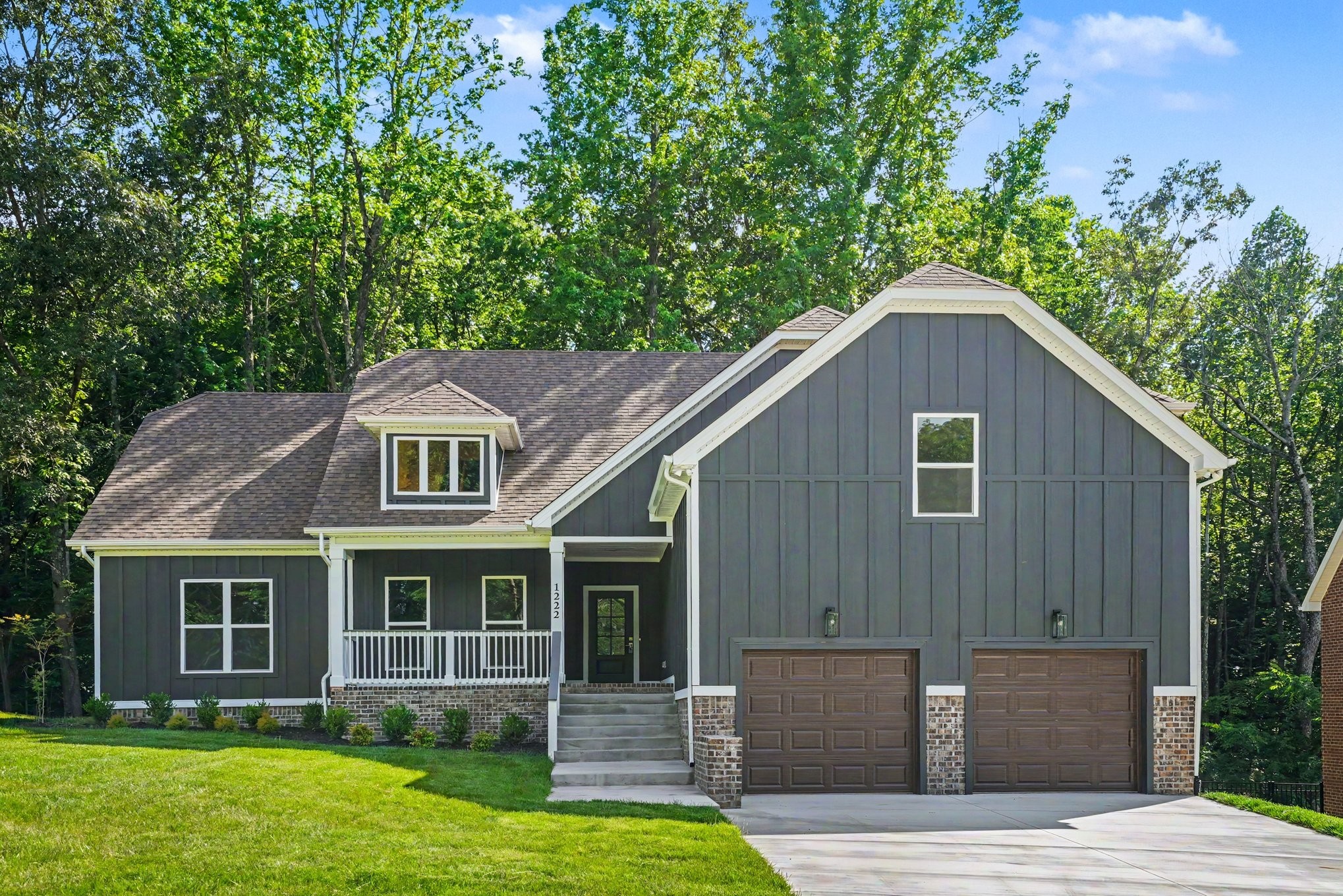 1222 Rooster Rg, Pleasant View, TN 37146